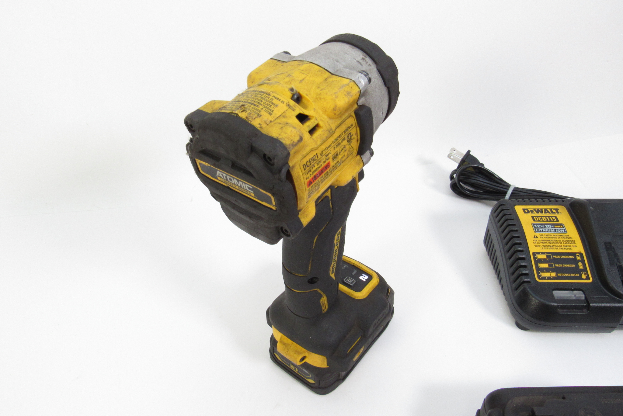 DEWALT DCF921 ATOMIC 20-Volt MAX Cordless Brushless 1/2 in. Impact Wrench