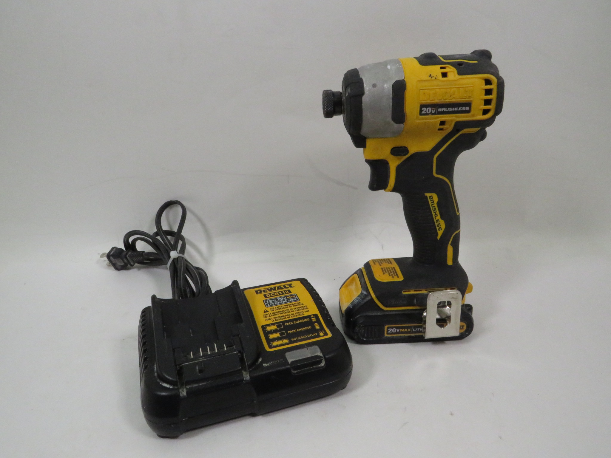 DeWalt DCF809 ATOMIC 20V MAX Cordless Brushless Compact 1/4" Impact Driver