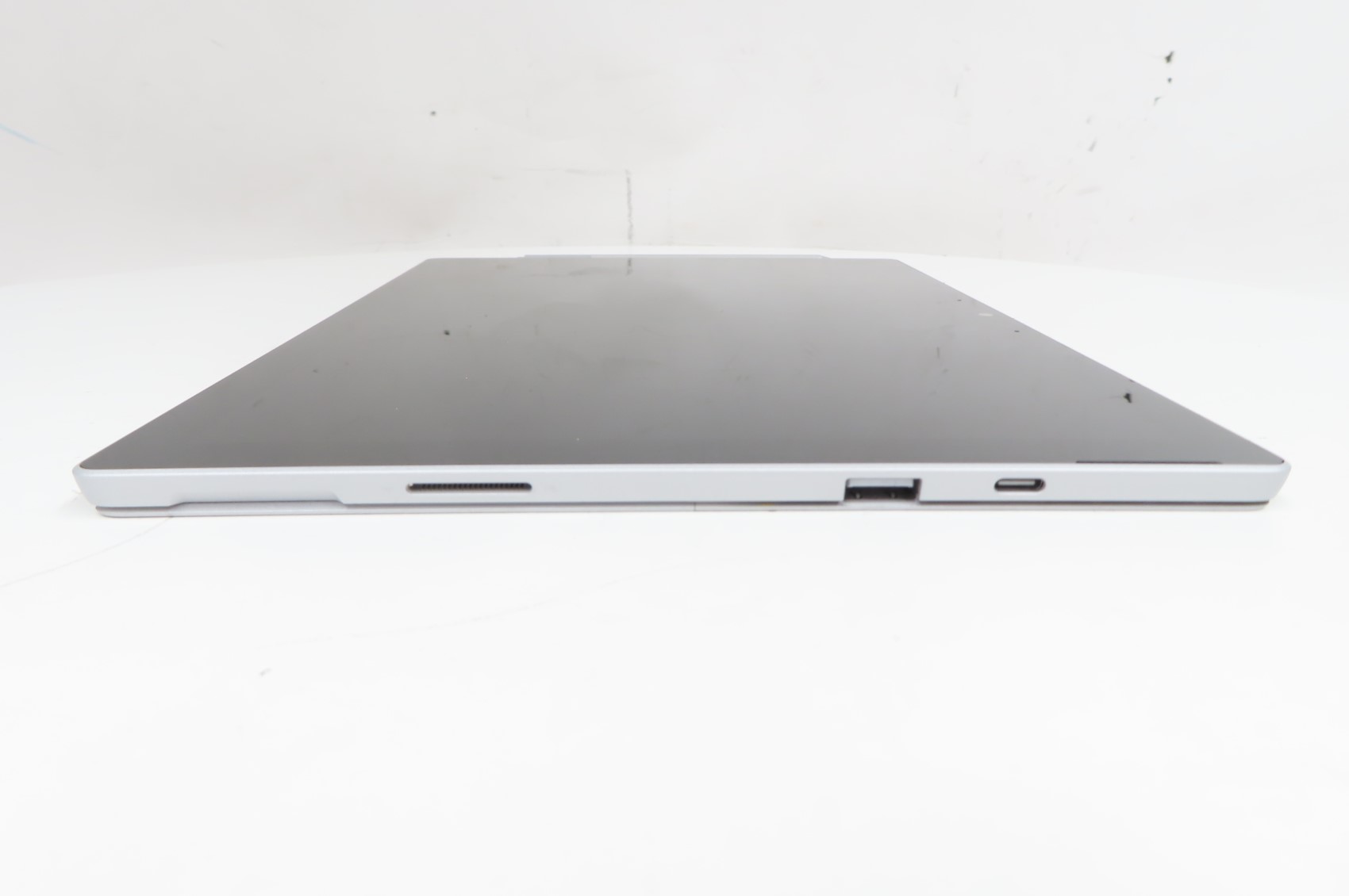 Microsoft 1960 Surface Pro 7 Core i3-1005G1 1.2GHz 8GB RAM 128GB