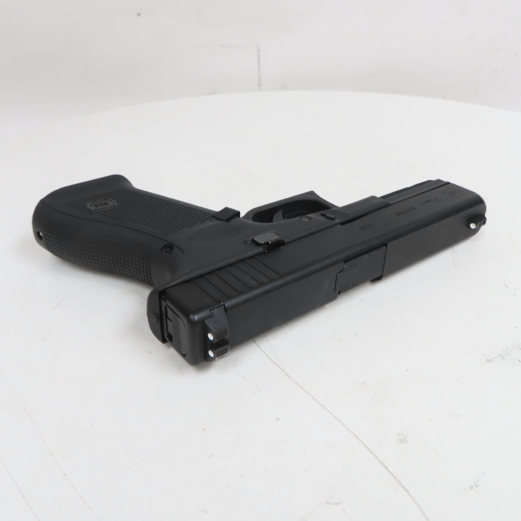 Glockトイガン ブラック Glock 42 MPN: UI4250201 UPC: 764503910616 IN STOCK $399.99