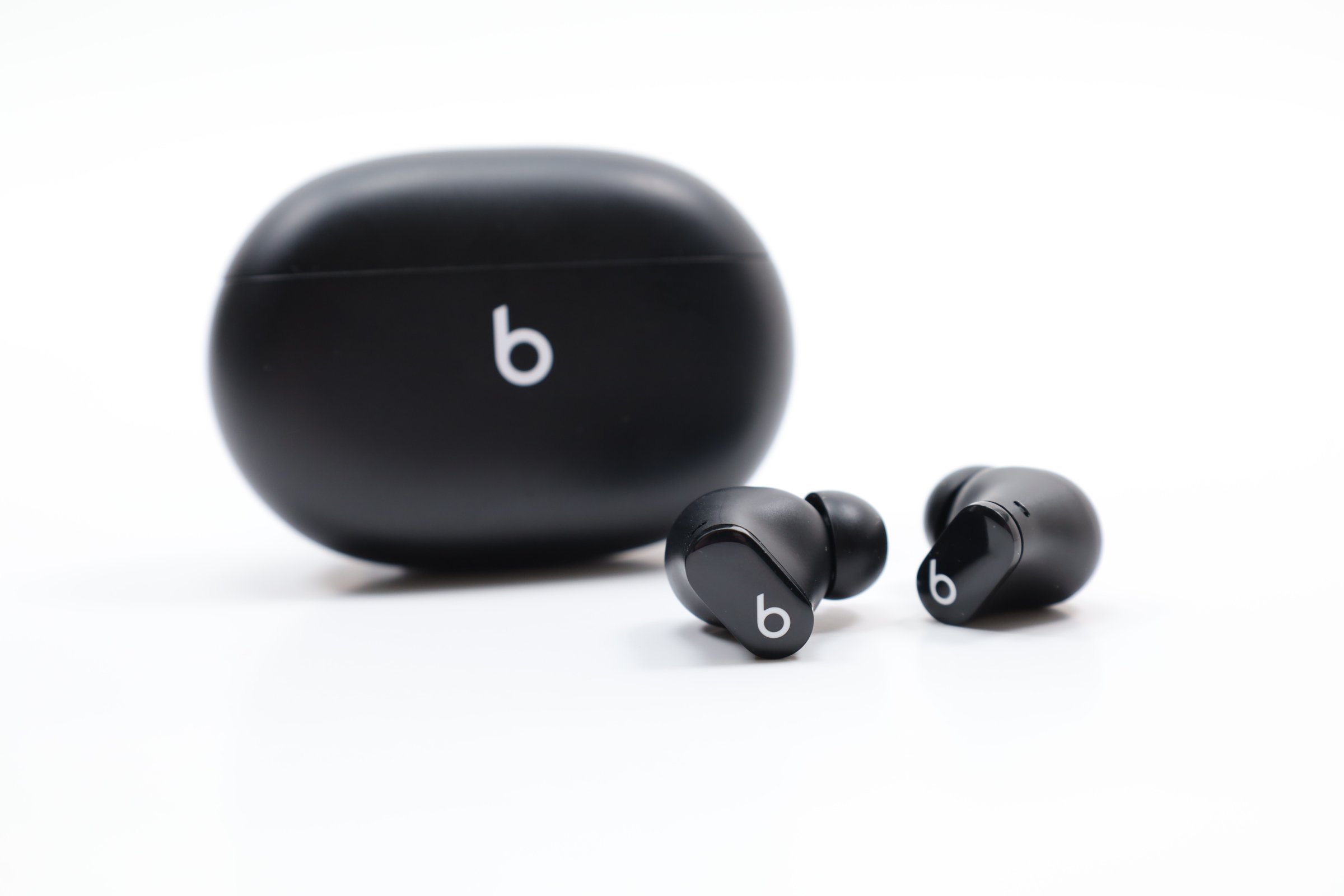 Beats by Dr. Dre Studio Buds Totally Wireless Noise Cancelling Earbuds -  Black