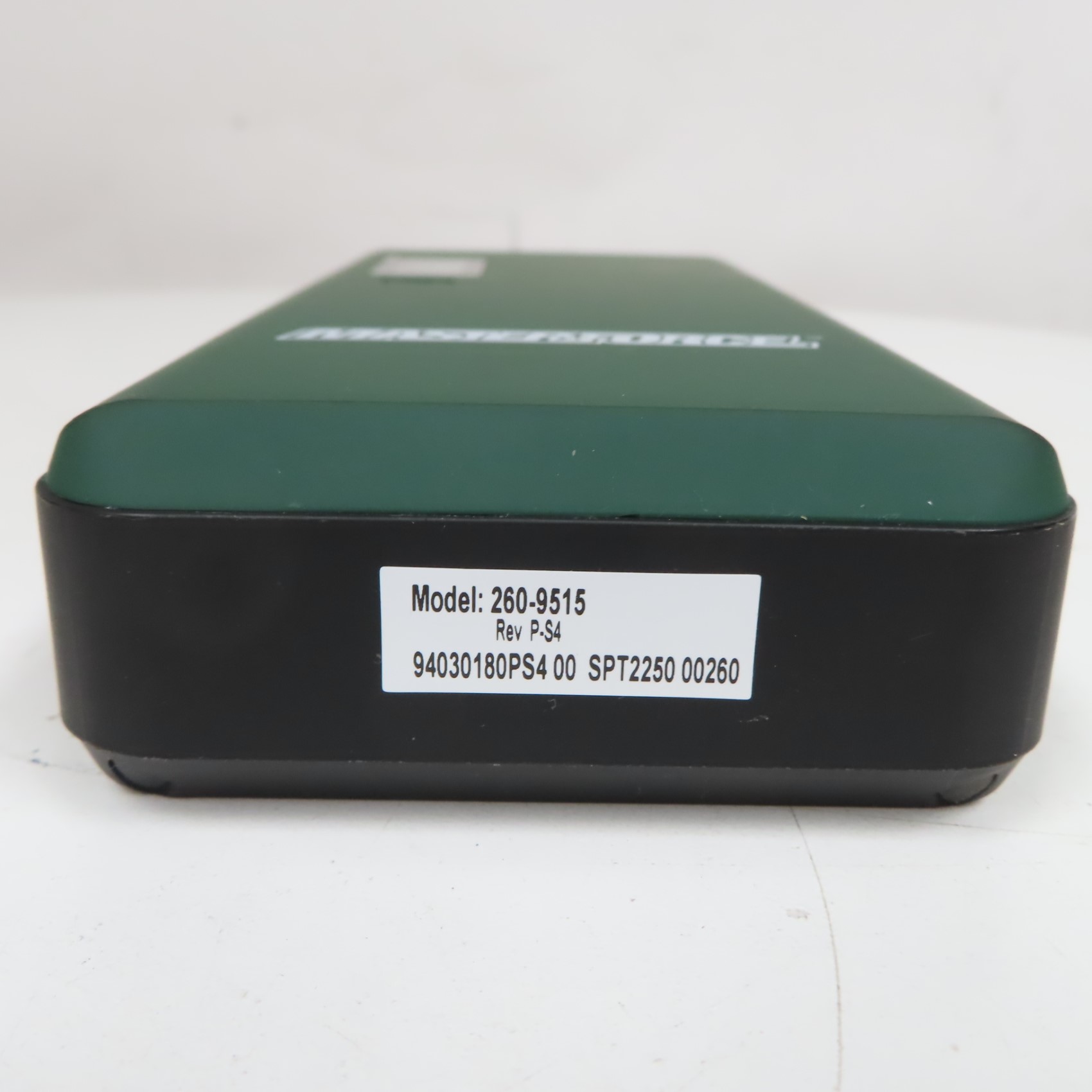 Masterforce 2609515 800A Portable LithiumIon Jump Starter/Power Bank
