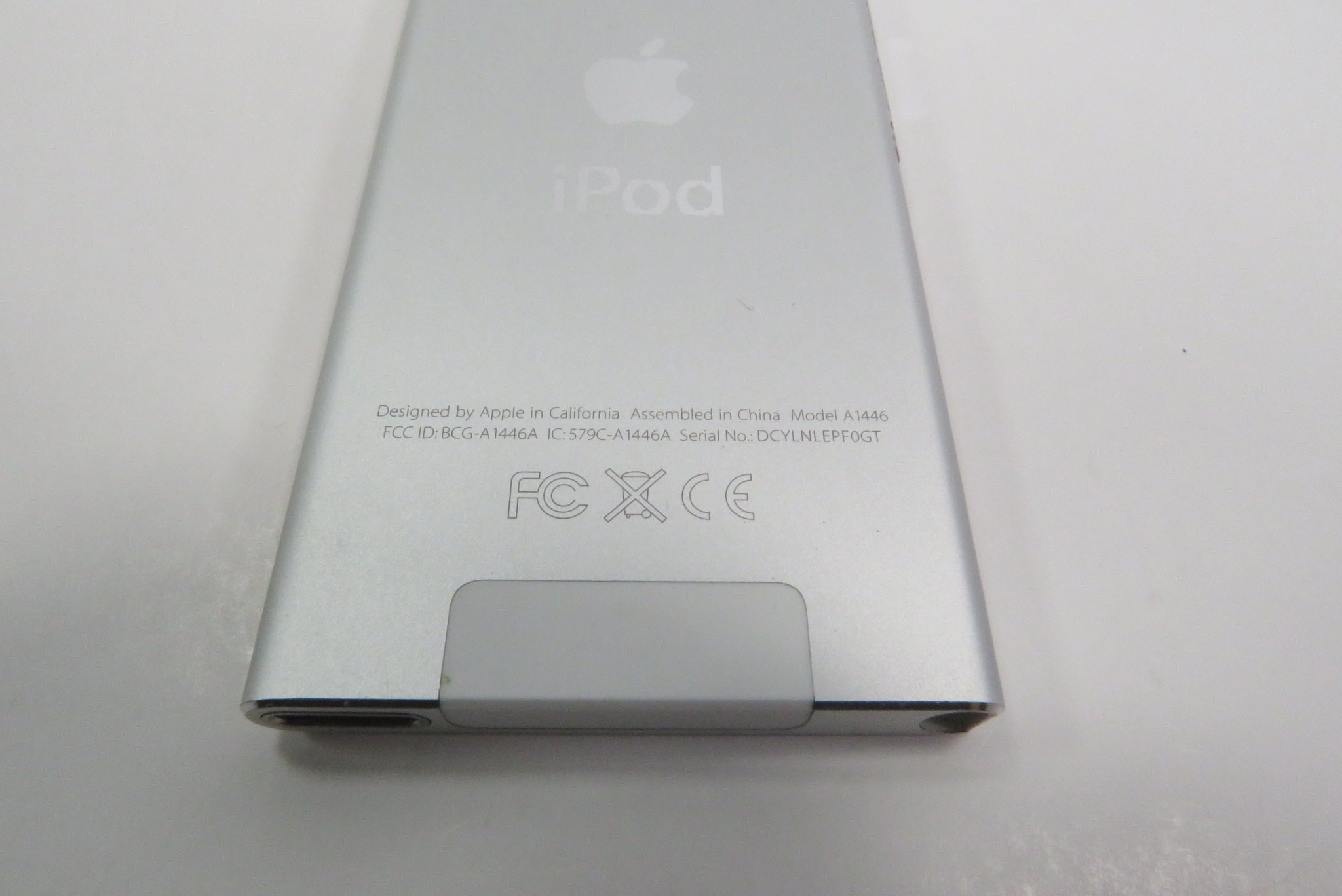 Apple iPod Nano 7th Gen A1446 16GB 2.5