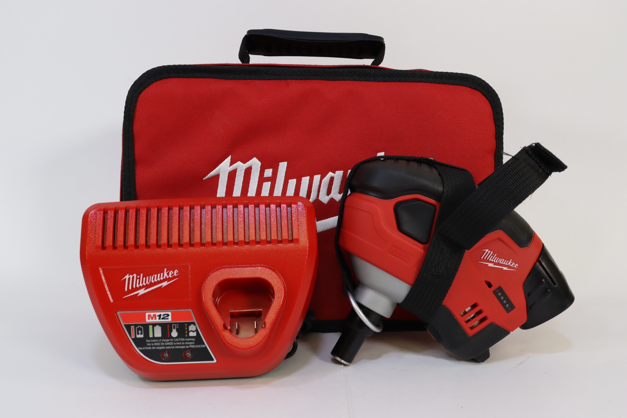 Battery palm outlet nailer