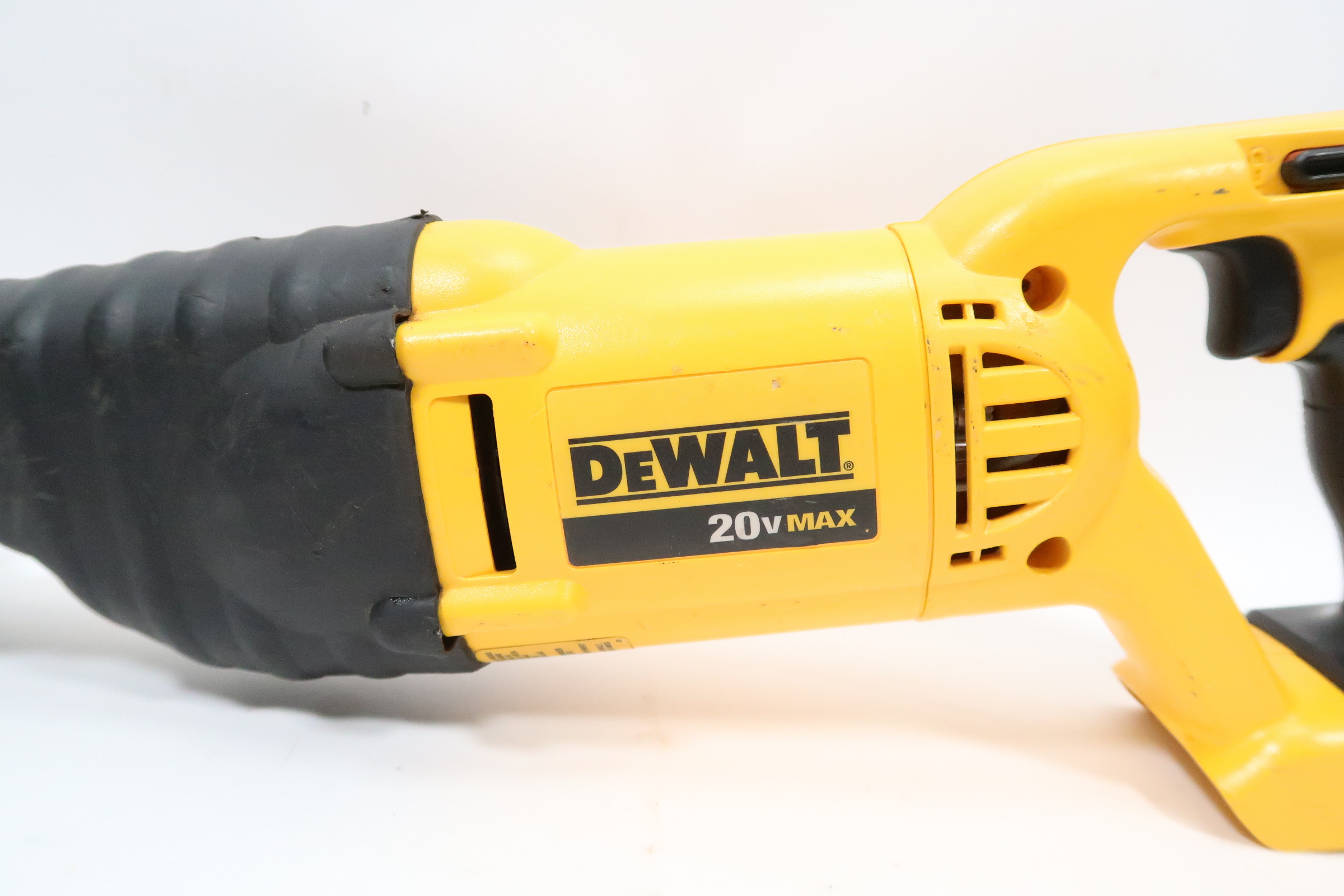 DeWalt DCS381 20V MAX Cordless Reciprocating Saw