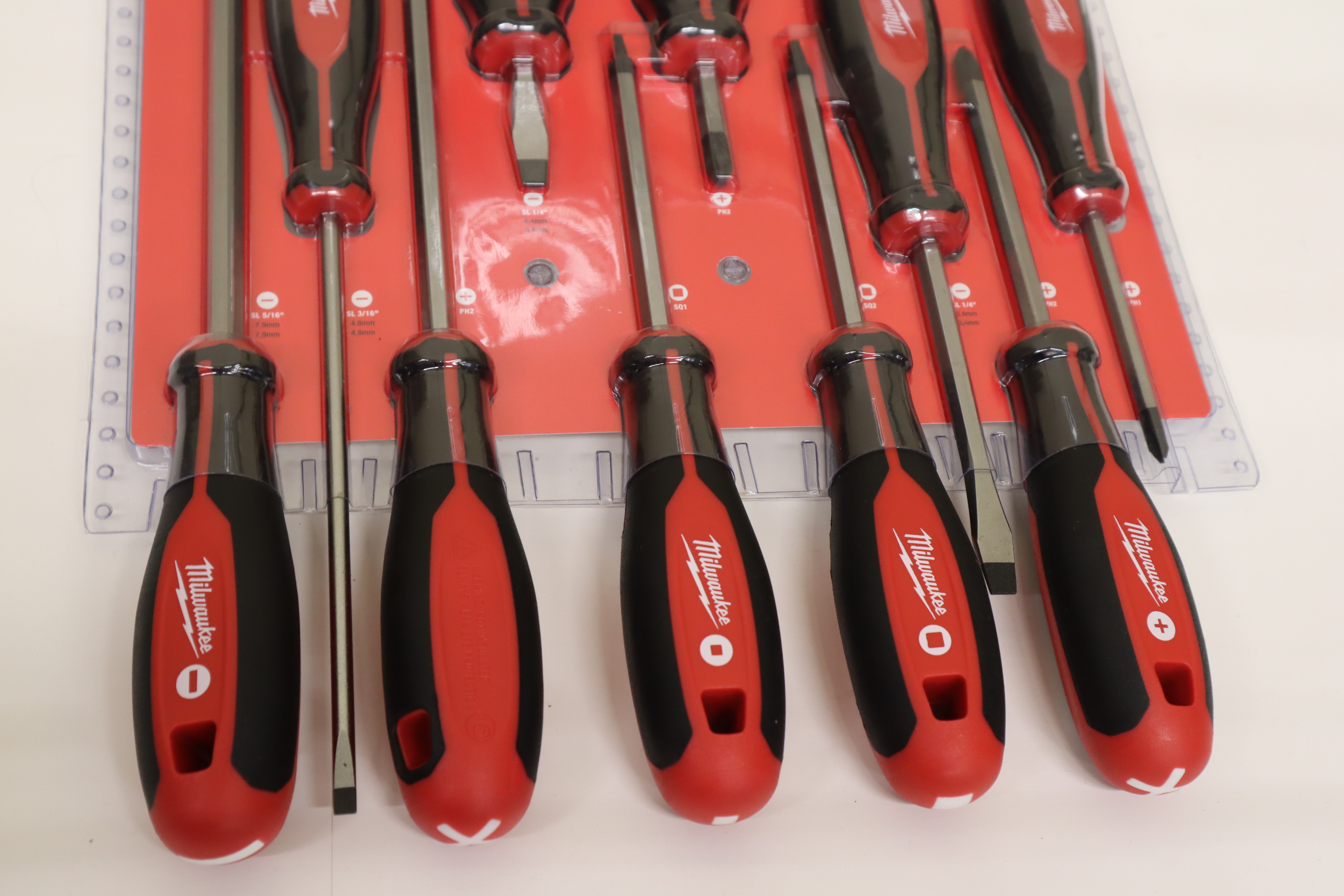 Milwaukee 48222710 10PC Mixed Screwdriver Set Local Pickup Only 5964