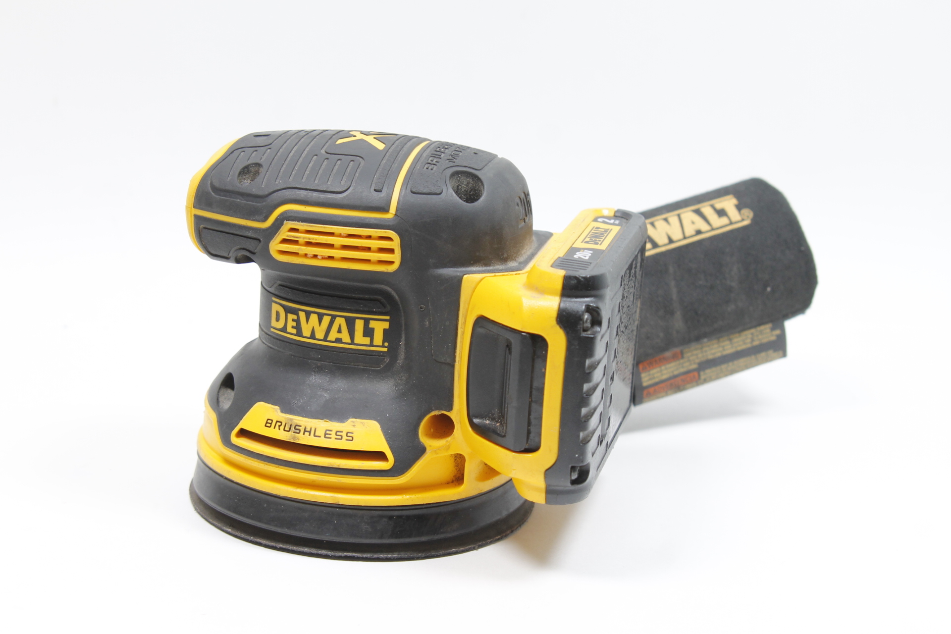 DeWalt DCW210 20V MAX XR Cordless Brushless 5" Random Orbital Sander