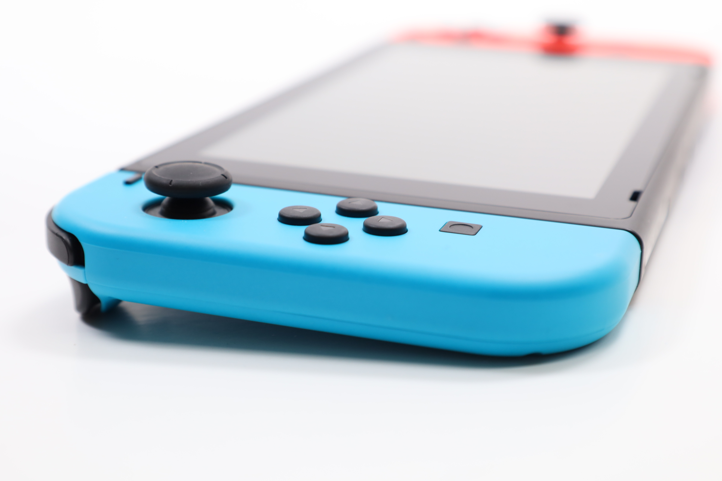 Nintendo Switch HAC-001(-01) 32GB Video Game System - Blue/Red (5810)