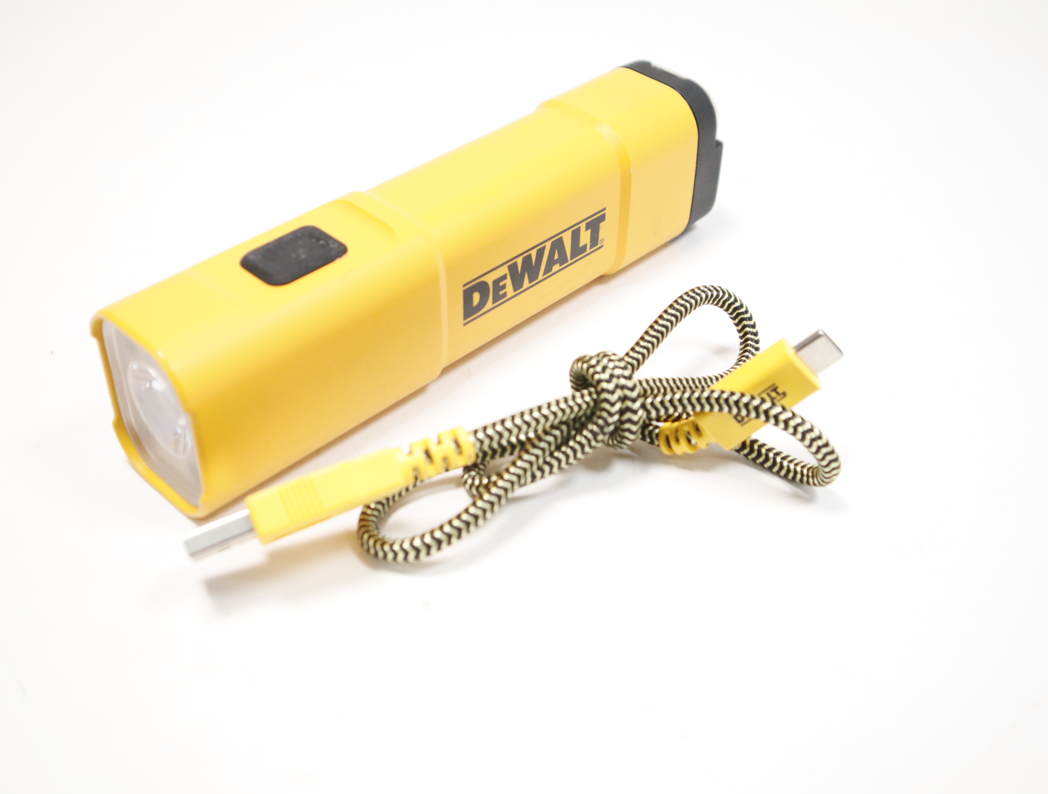 dewalt rechargeable led flashlight 20V MAX* Work Light/Flashlight (DCL040) Ion LED Flashlight provides two zones of very bright light DeWalt DCL183 Rechargeable LED Flashlight
