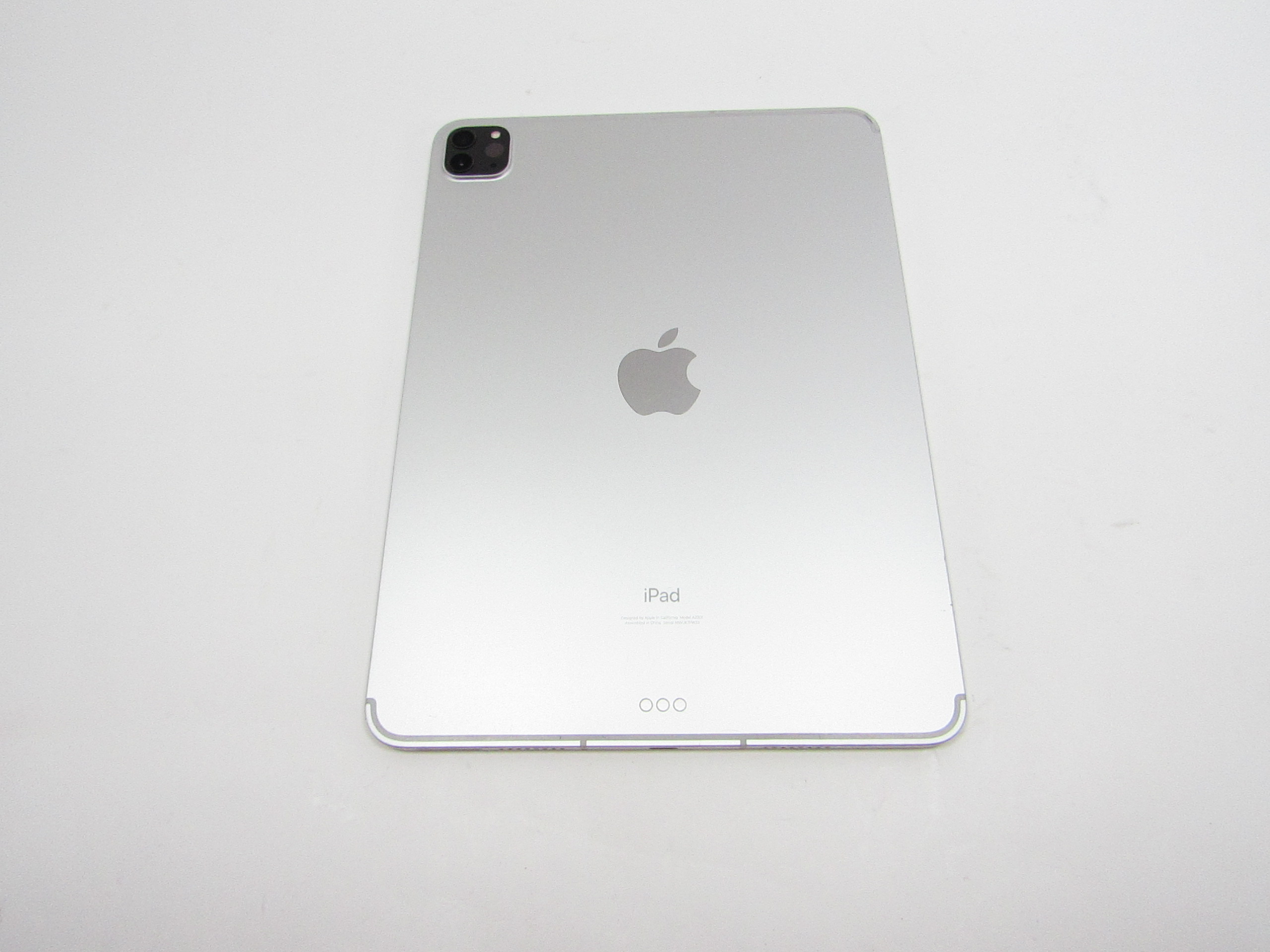 Apple iPad Pro 3rd Gen MHMU3LL/A Wi-Fi + Cellular 64GB Silver