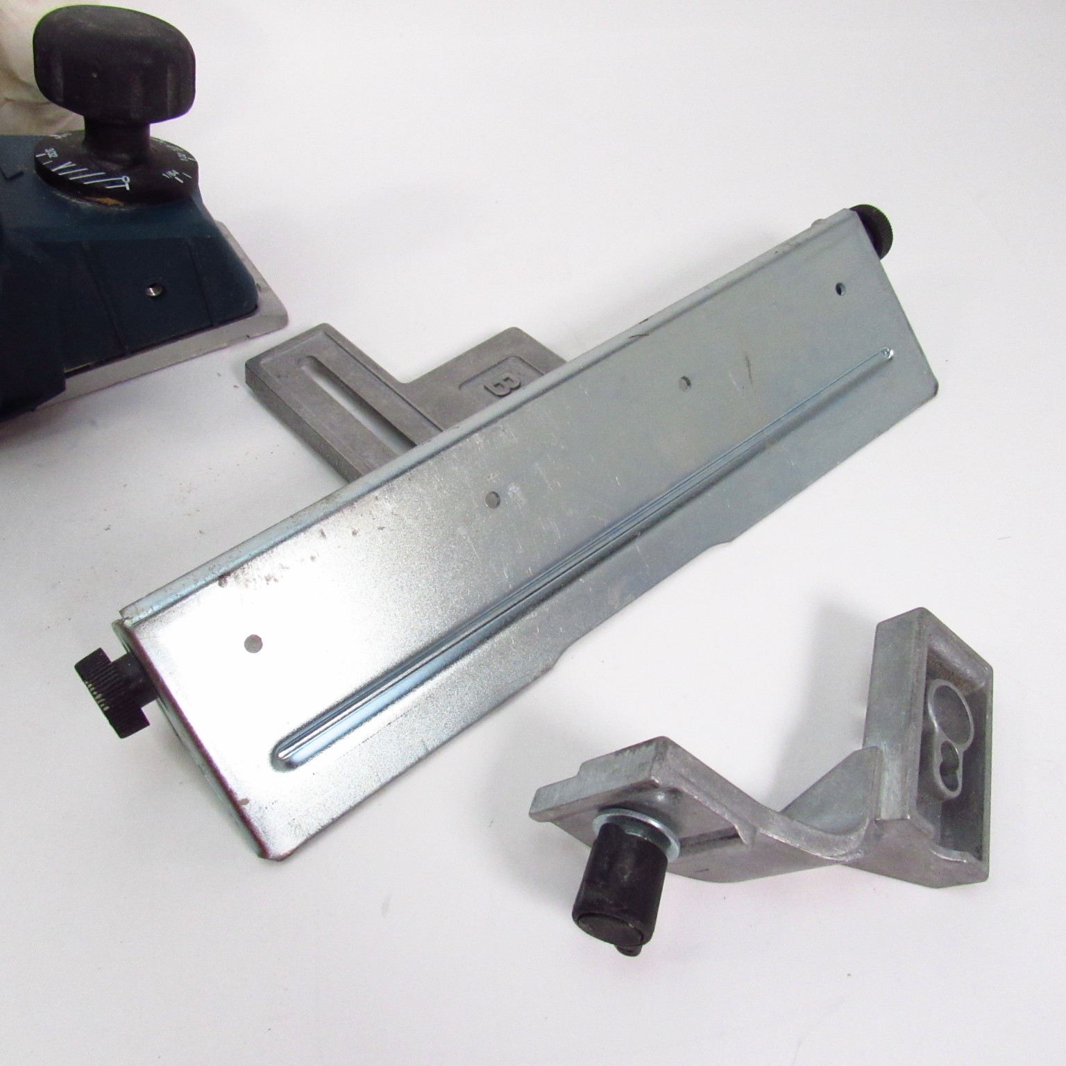 Bosch 1594 Corded Handheld Planer