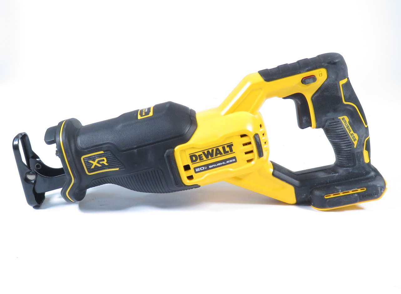 DEWALT DCS382 20 Volt MAX XR Lithium Ion Cordless Brushless Reciprocating Saw