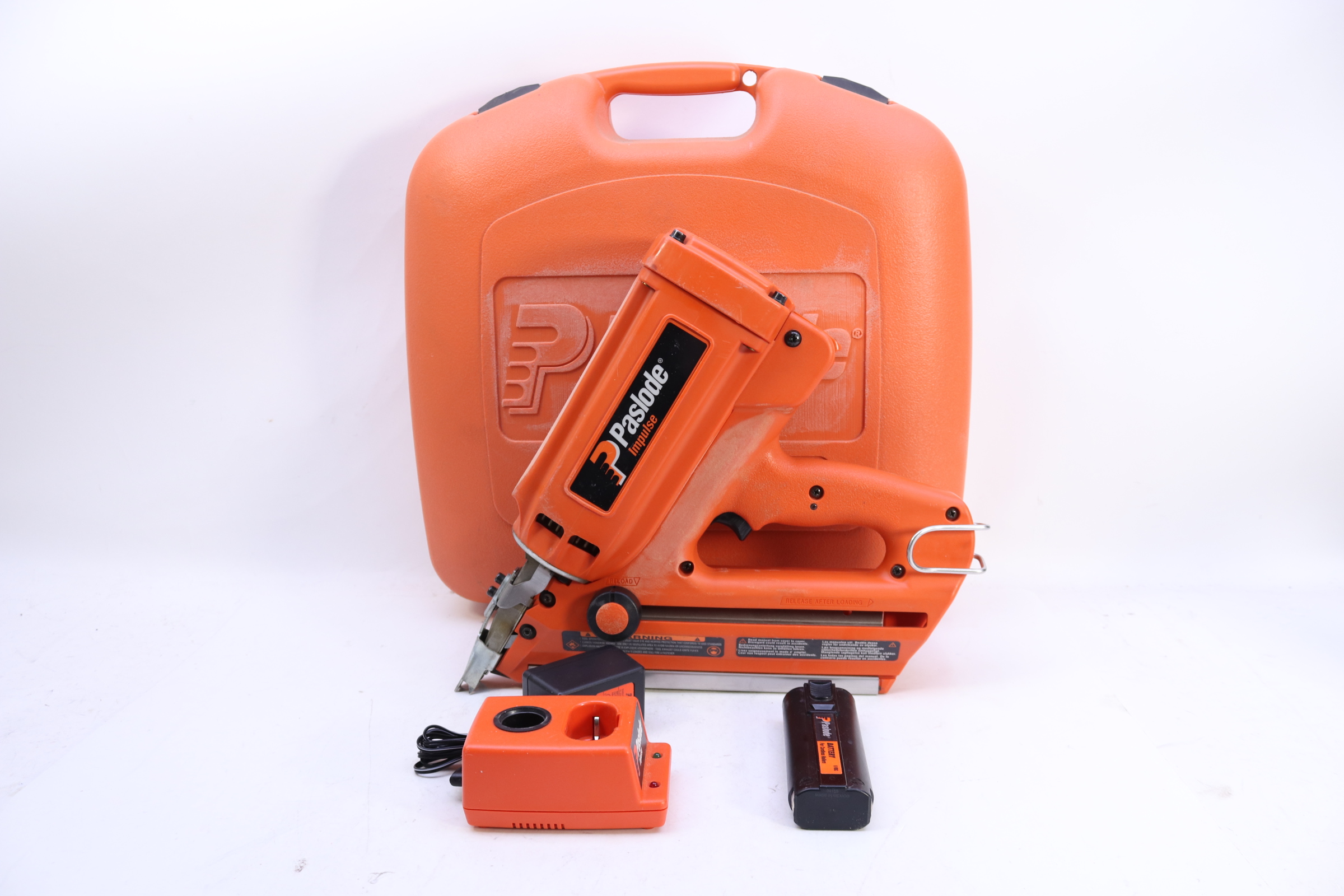 Paslode 900420 30 Degree Cordless Framing Nailer IMCT