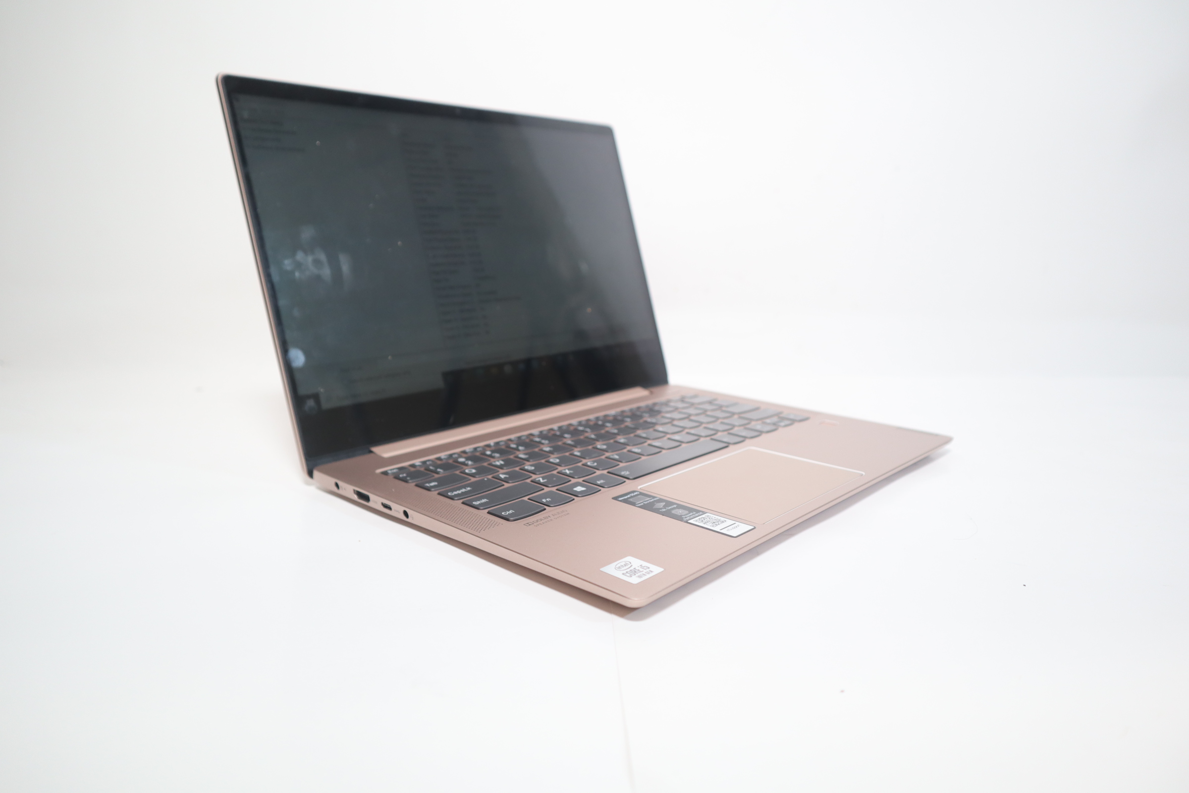 Lenovo IdeaPad S540 14IML 81VO Core i5-10210U 1.6GHz 8GB RAM 256GB