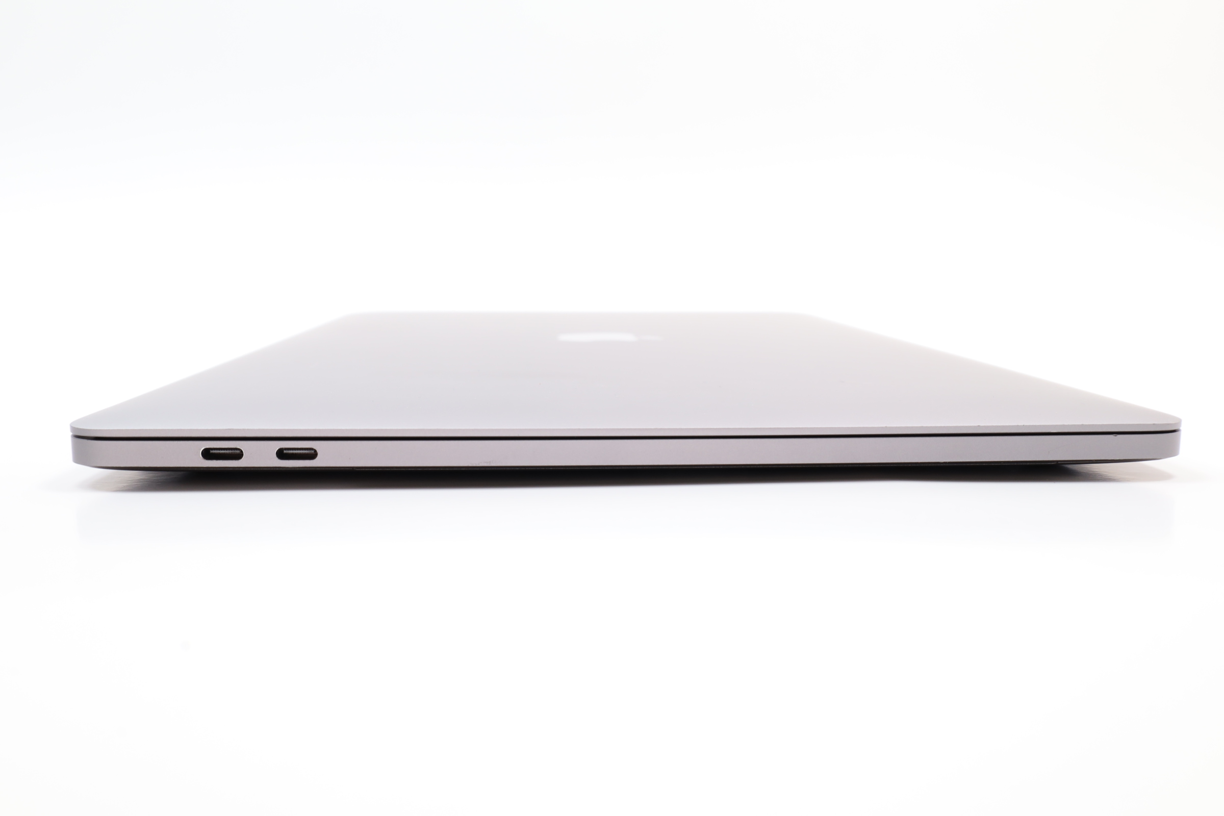 Apple MacBook Pro 2017 A1707 Core i7-7920HQ Pro 560 16GB RAM 1TB