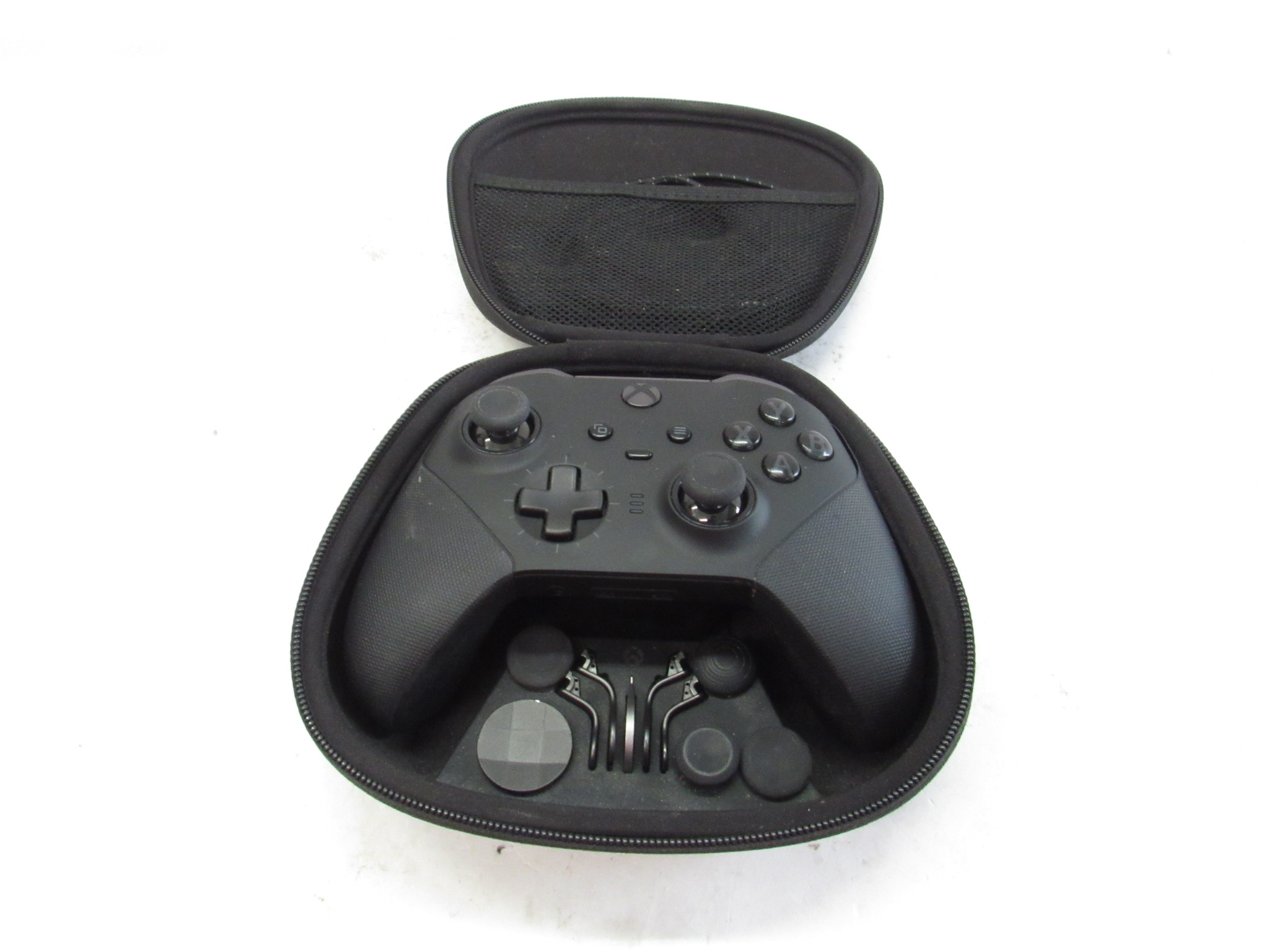 Microsoft Xbox Elite Series 2 1797 Xbox One/Series X/Win 10 Controller