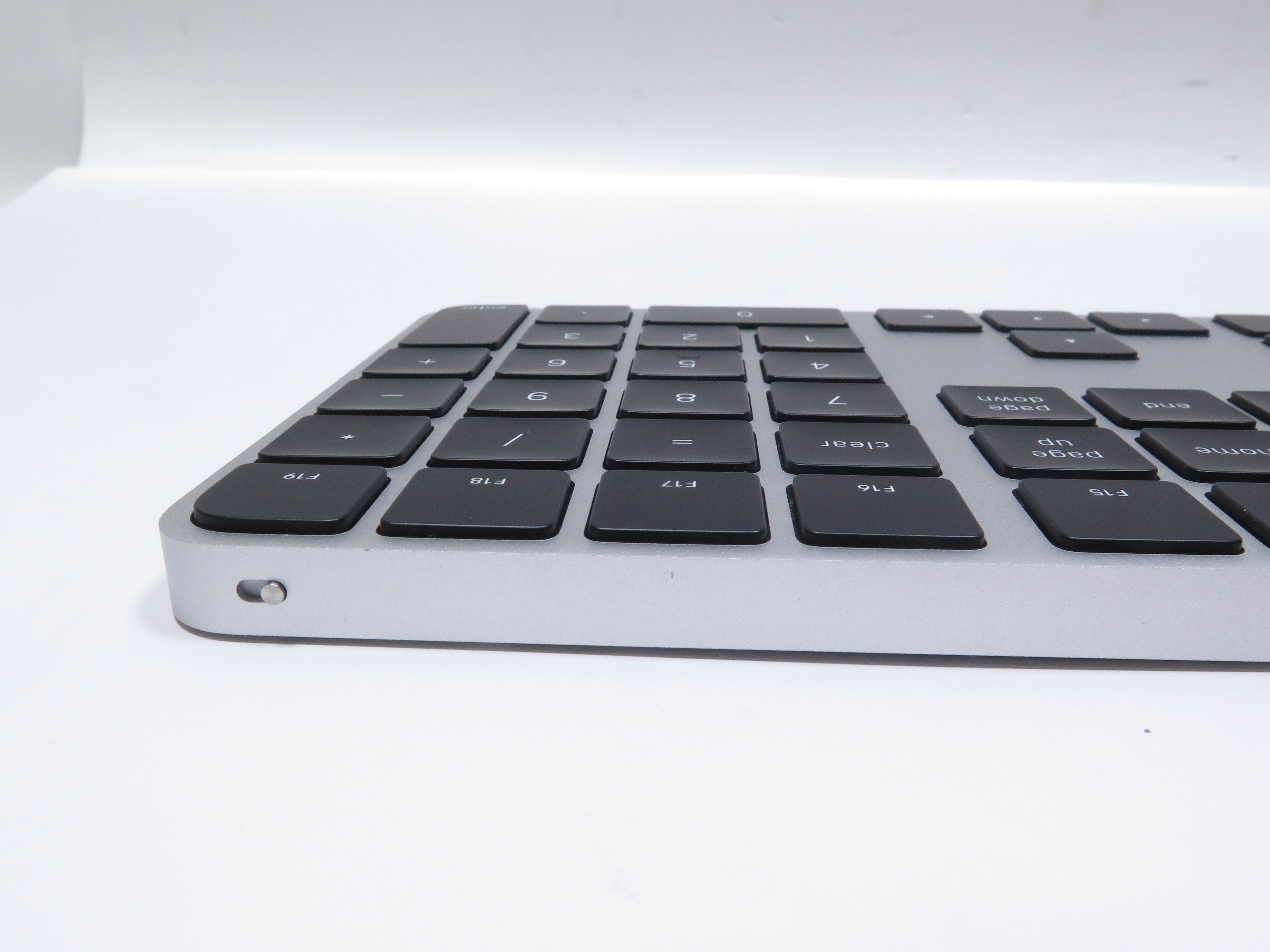 Apple A2520 Magic Keyboard Magic /Numeric Keypad US English - Black ...