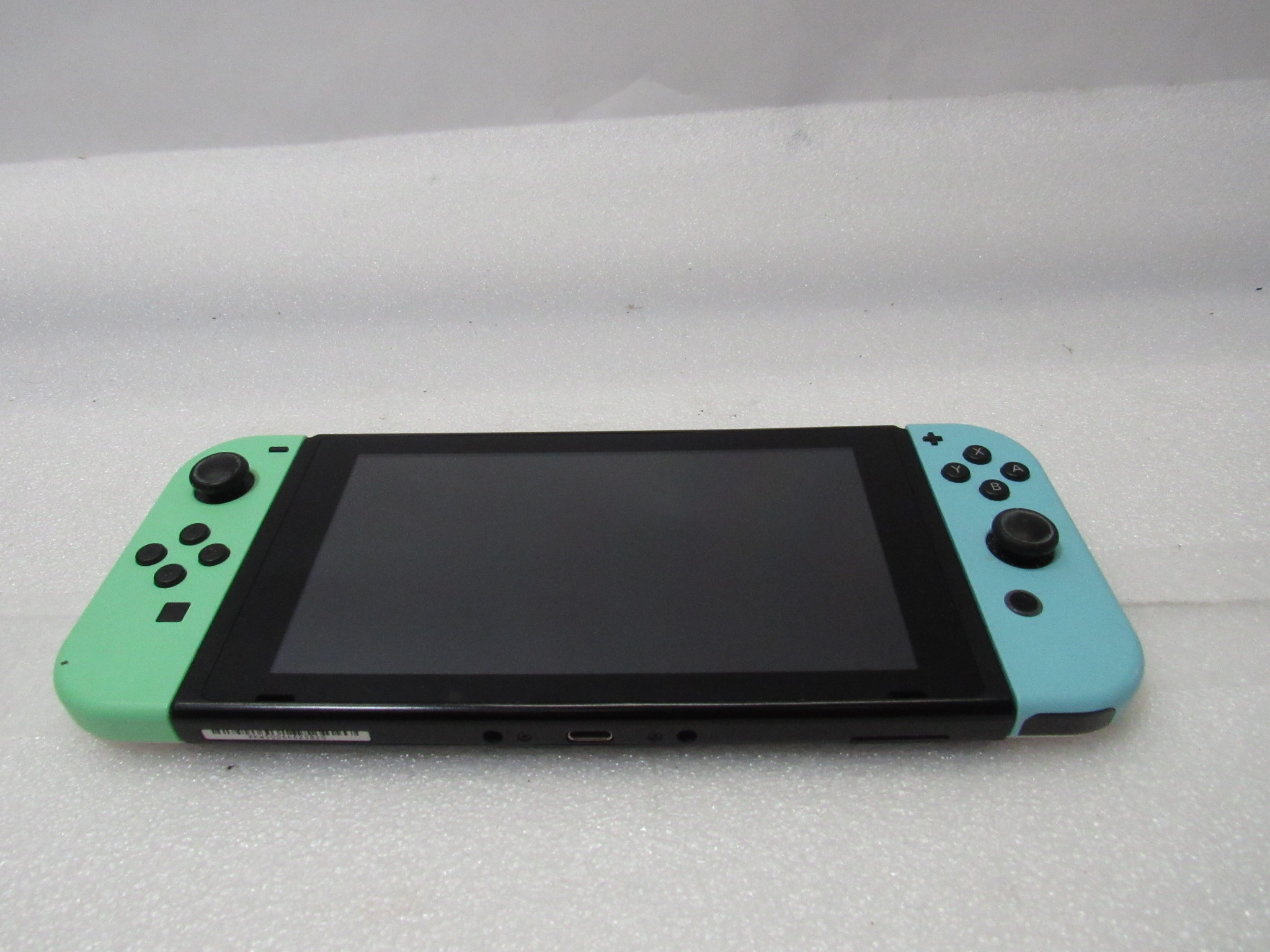 Nintendo HAC-001 Switch Green Blue Joy Cons 32GB Console