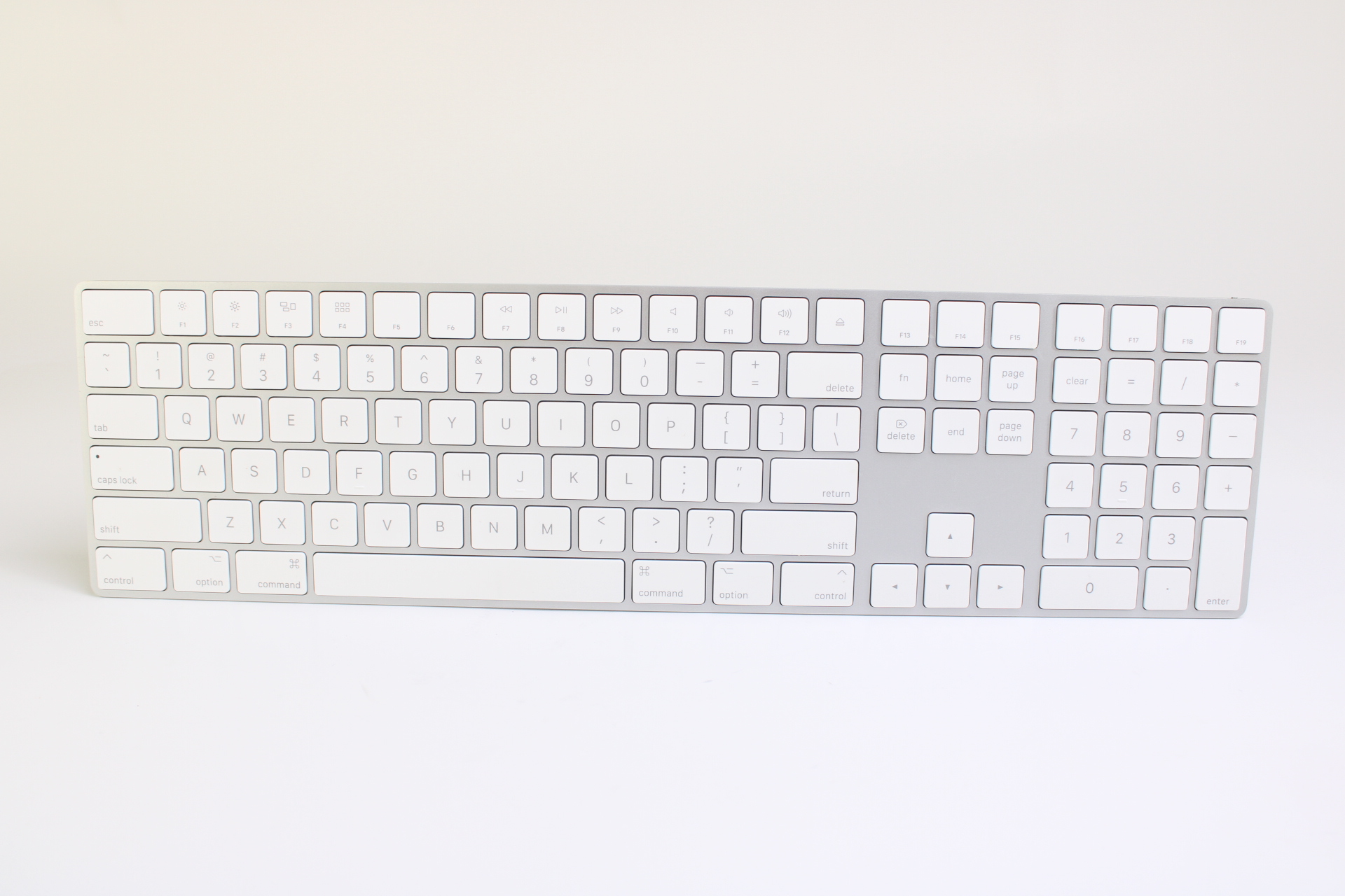 Apple Magic Keyboard MQ052LL/A US配列 Apple Magic Keyboard w