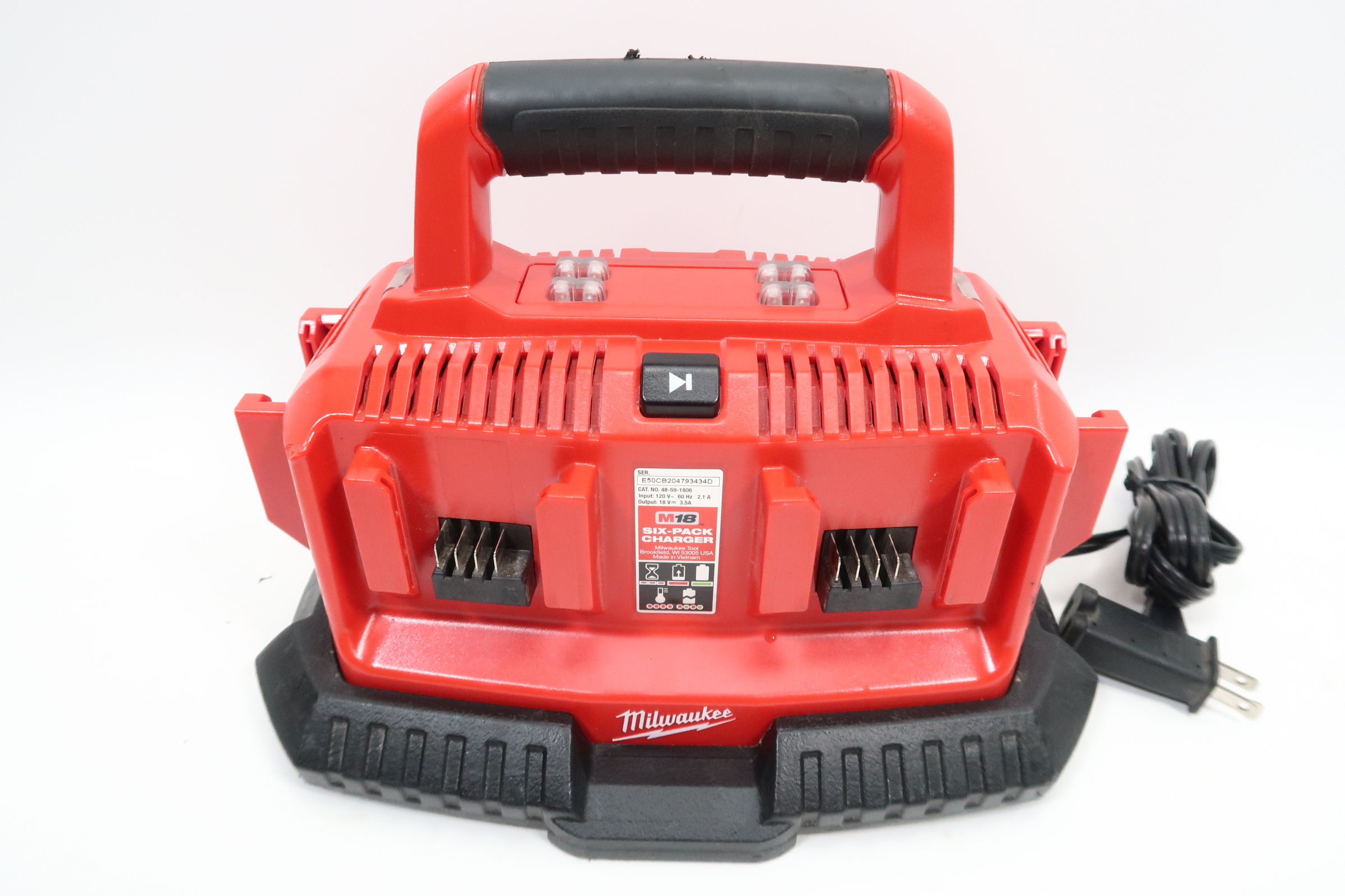 Milwaukee M18 18V 6-Port Sequential Battery Charger (48-59-1806) – Rapid Charge