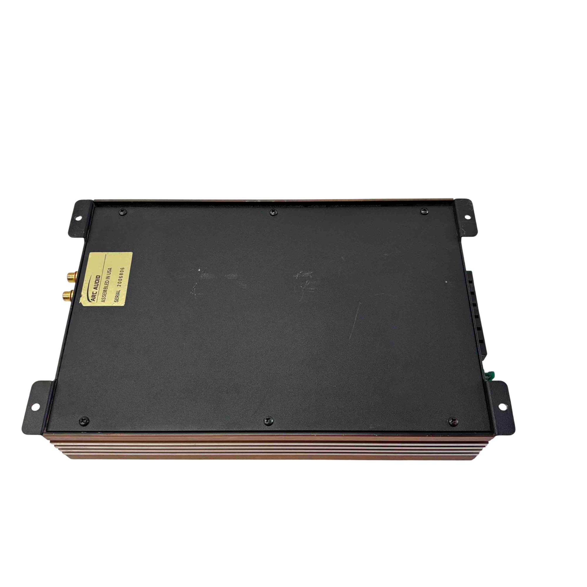 アークオーディオ　ARC2100 XXK 動作確認済み。 ARC Audio ARC2100 XXK Amplifier High-Performance 360 Watt Car