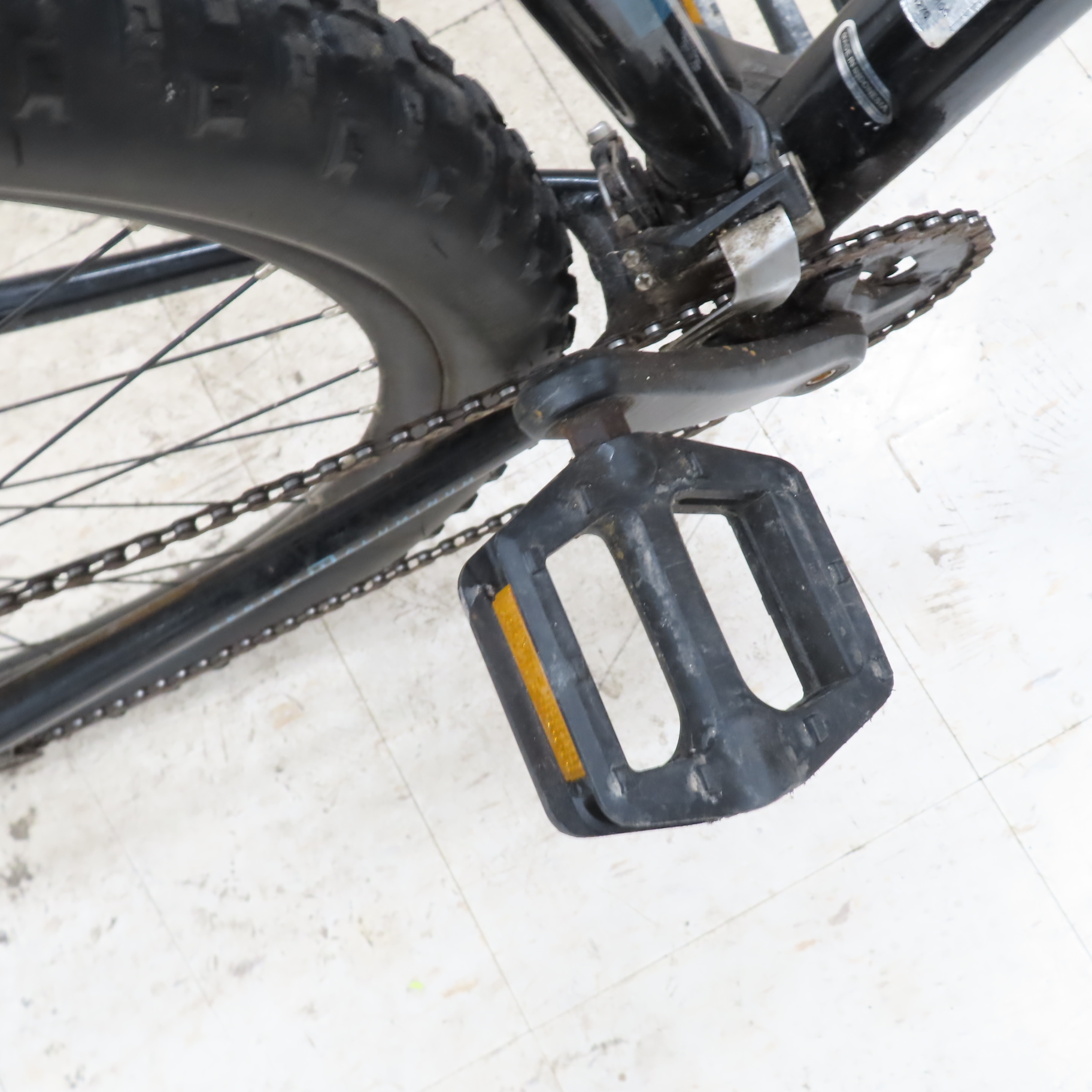 Marin Eldrige Grade 1 27.5" Mountain Bicycle Black (Local PickUp Only)