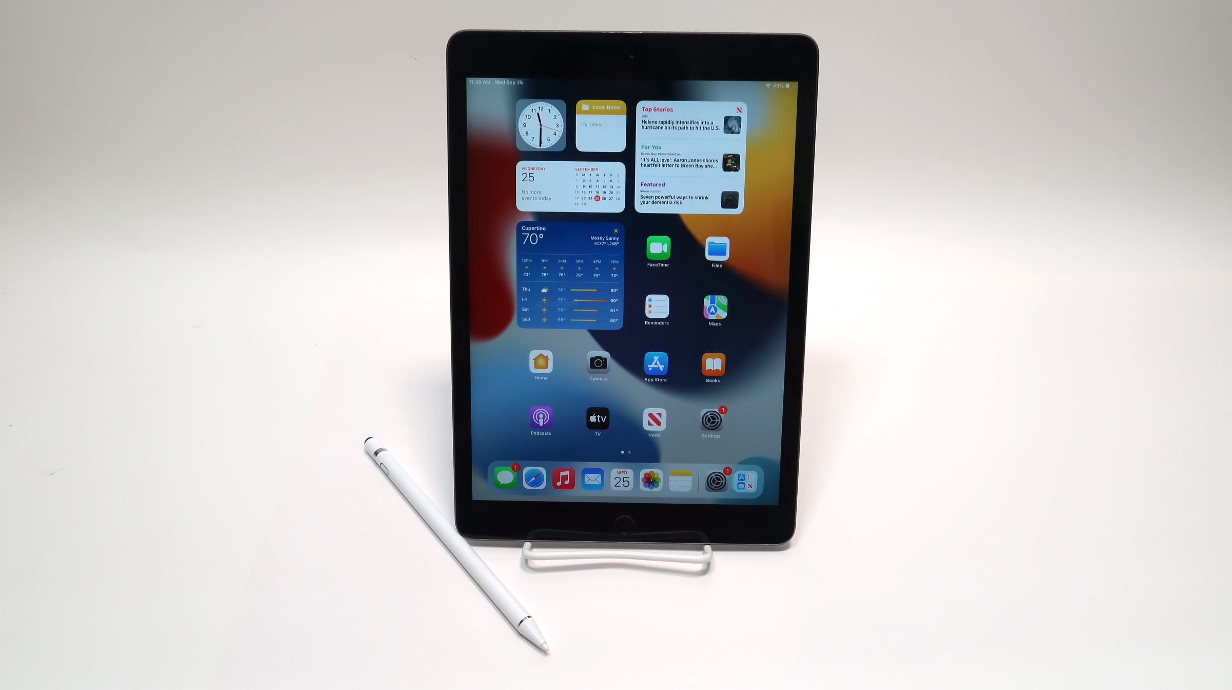 Apple iPad MYL92LL/A 8thGen 10.2-Inch 32GB Storage WiFi Tablet (Q1GC)