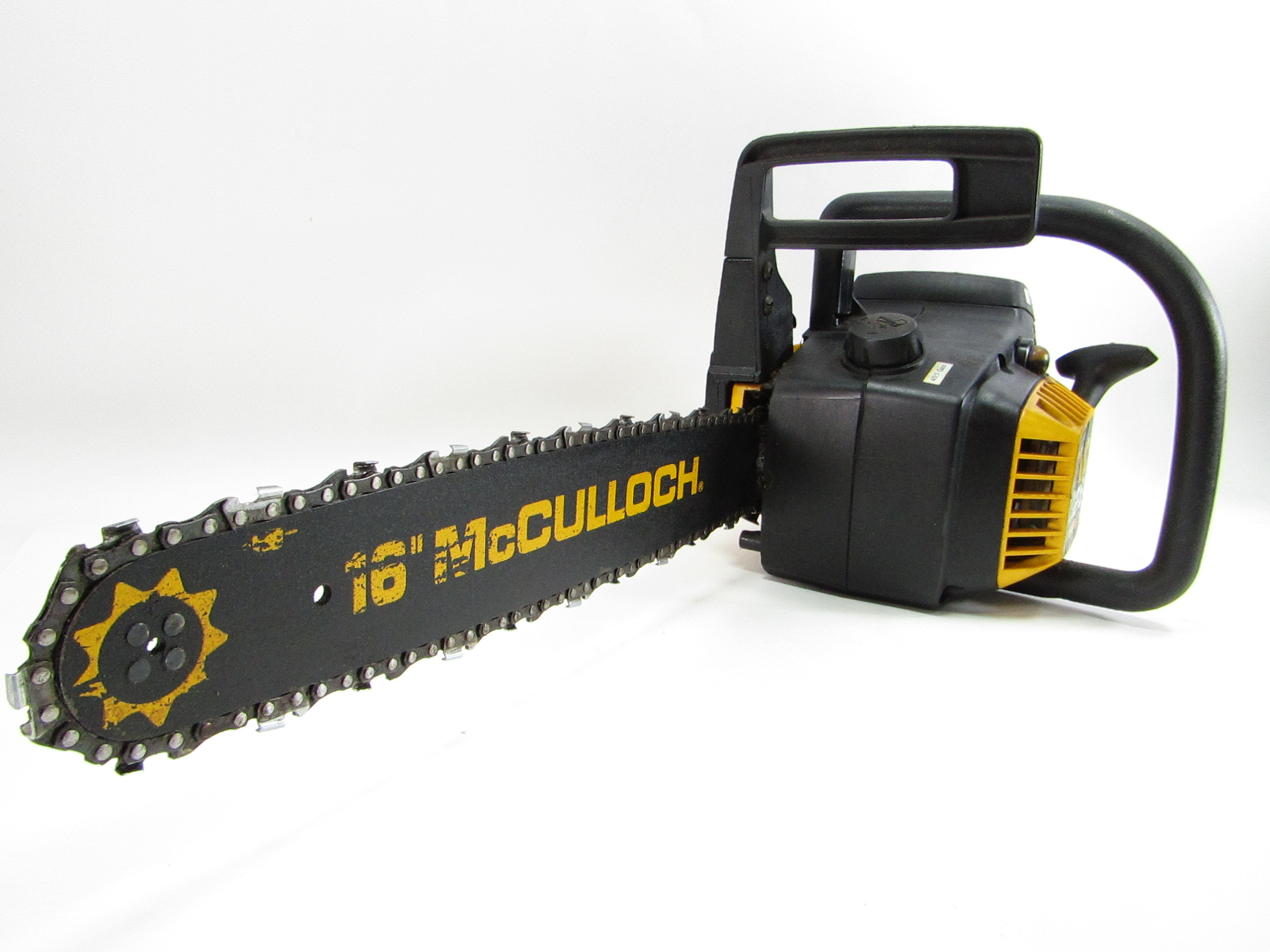 McCulloch MAC 3216 32cc Gas-Powered 16