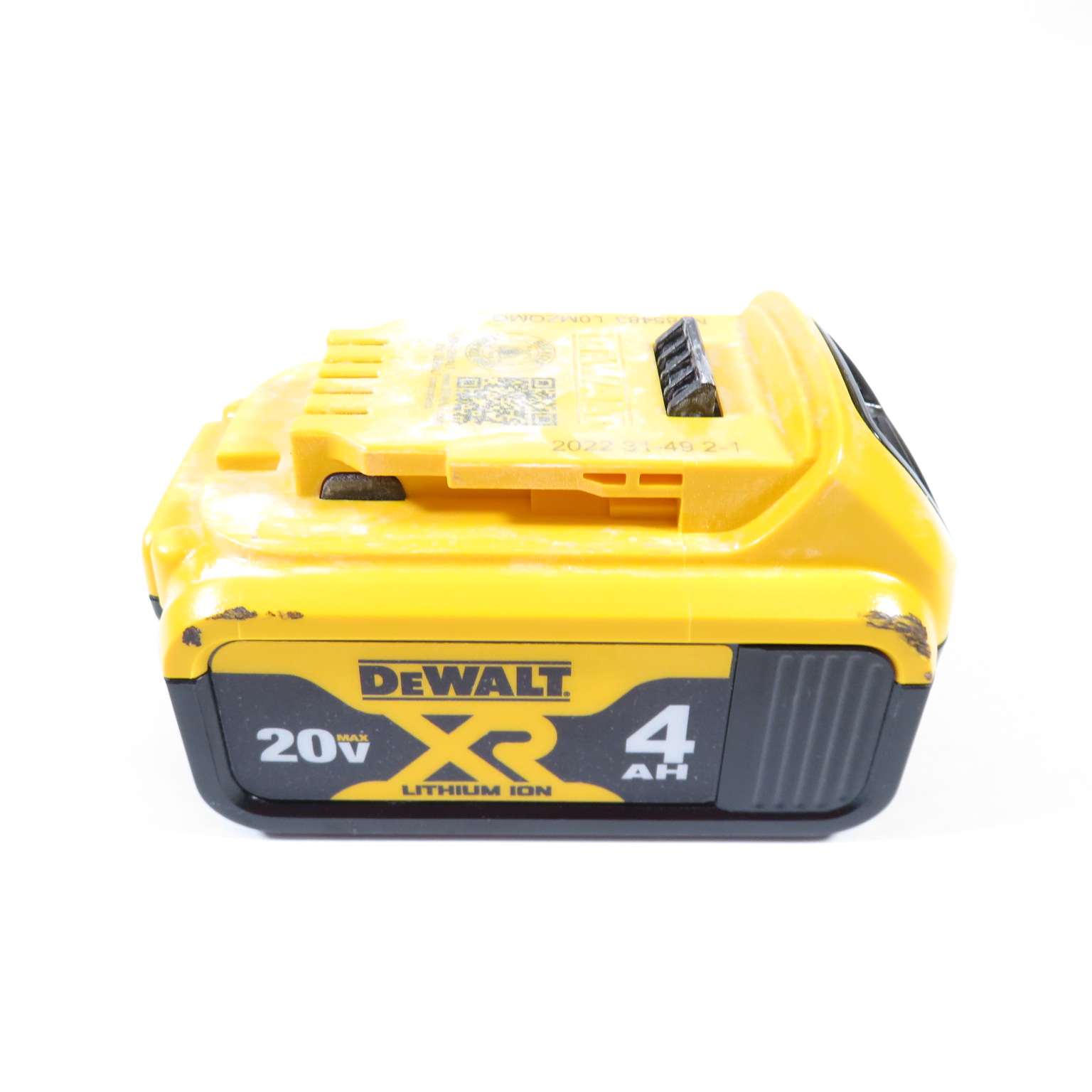 DEWALT DCB204 20-Volt MAX XR Premium Lithium-Ion 4.0Ah Battery Pack