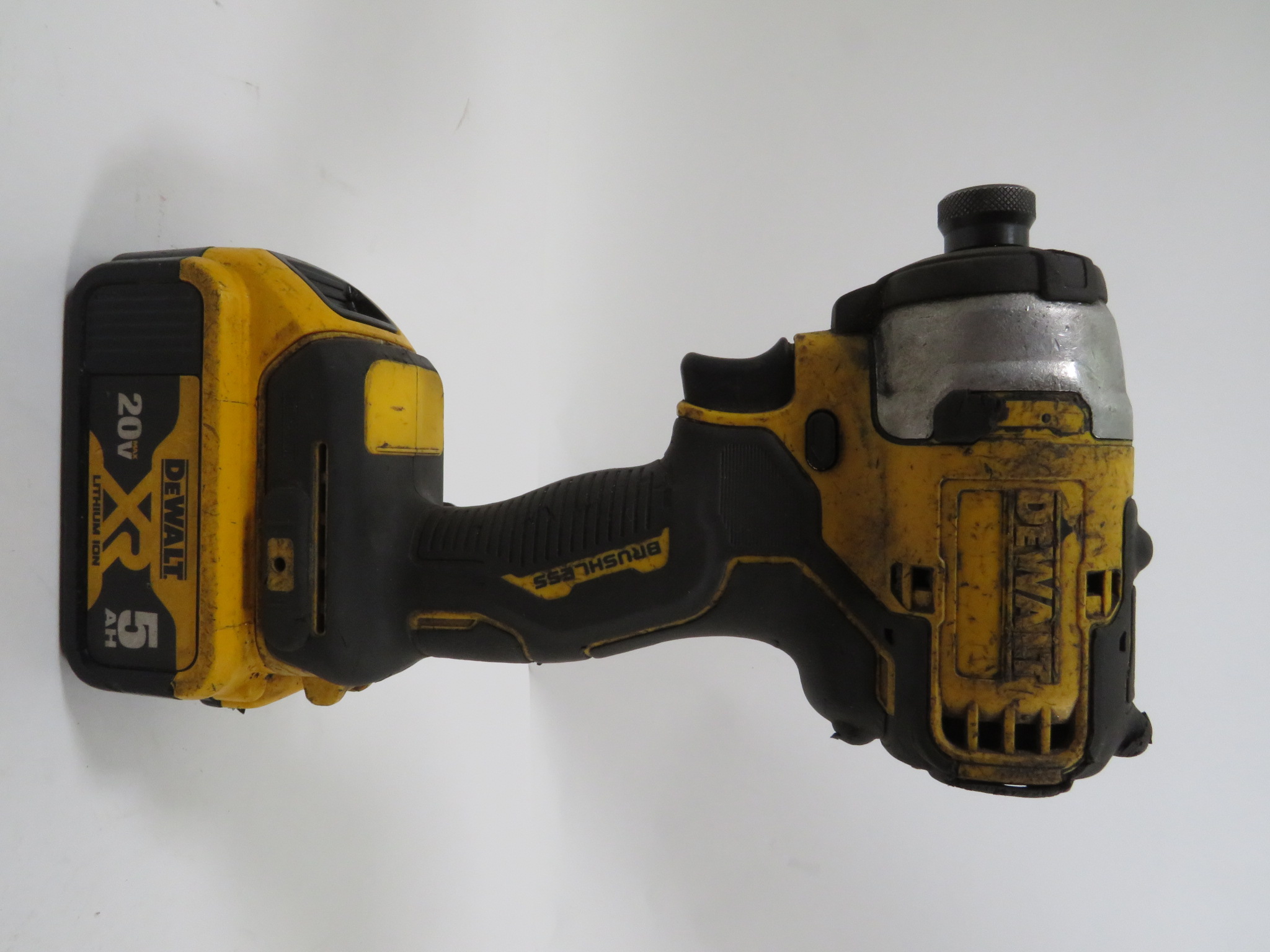 DeWalt DCF809 20V MAX 1/4" Brushless Cordless Impact Driver