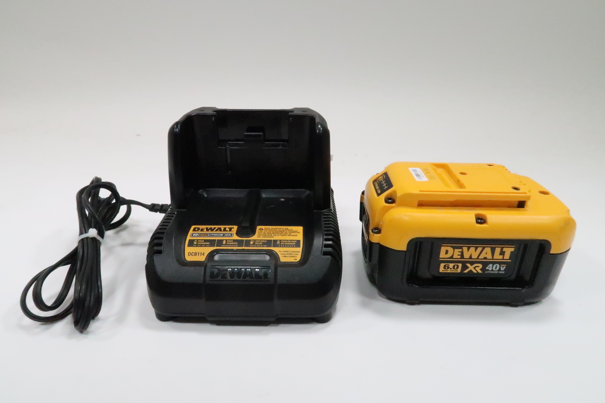 Dewalt dcb406 discount