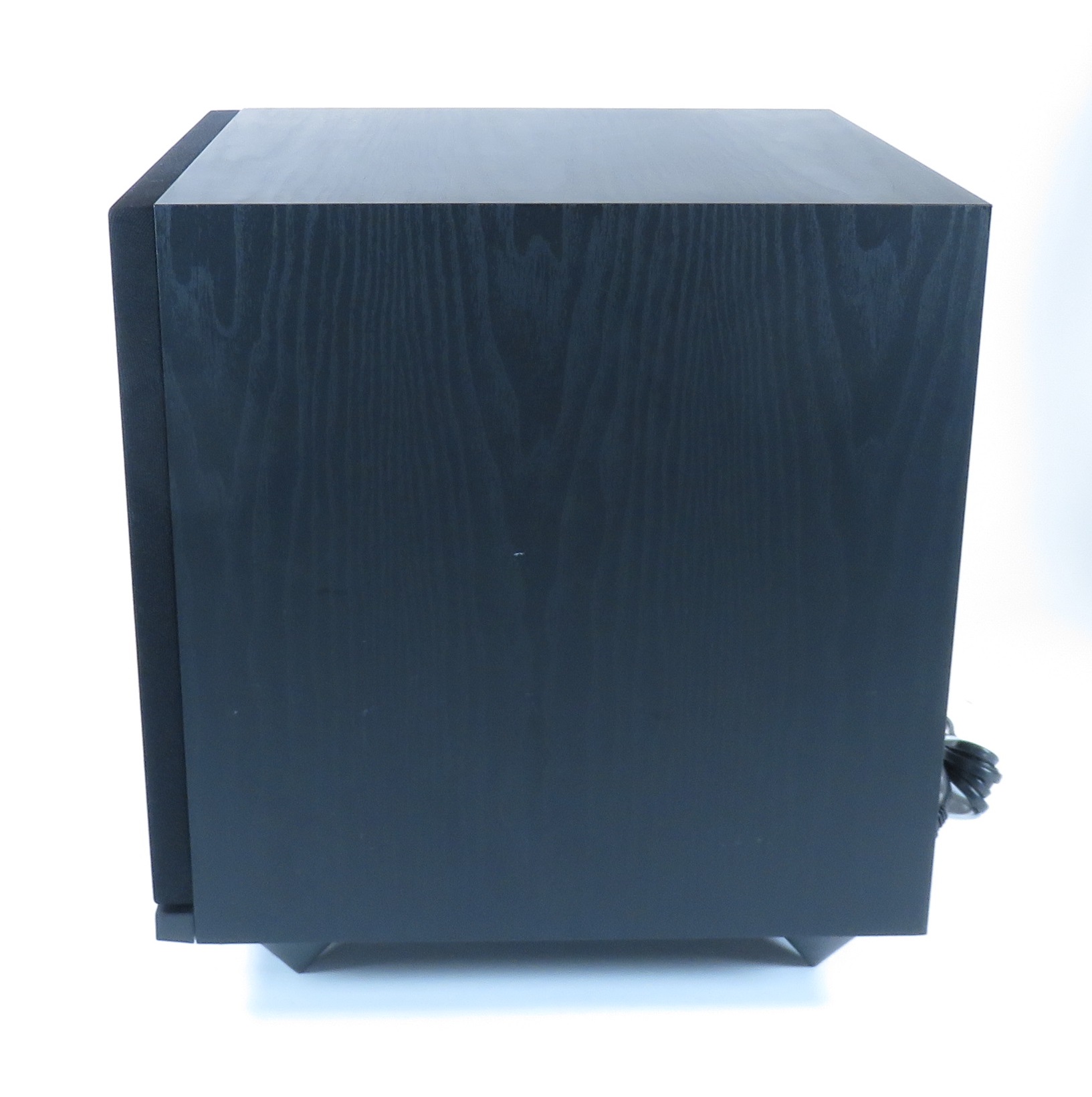 B&W ASW 500 70-Watt 10-Inch Home Audio Active Subwoofer