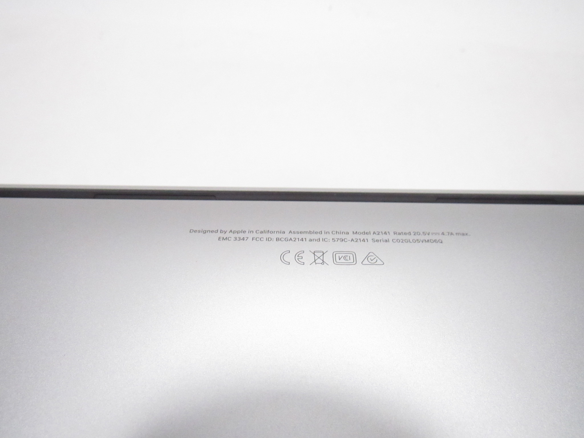 Apple MacBook Pro A2141 Core i9 2.3GHz 1TB SSD 16GB RAM 16