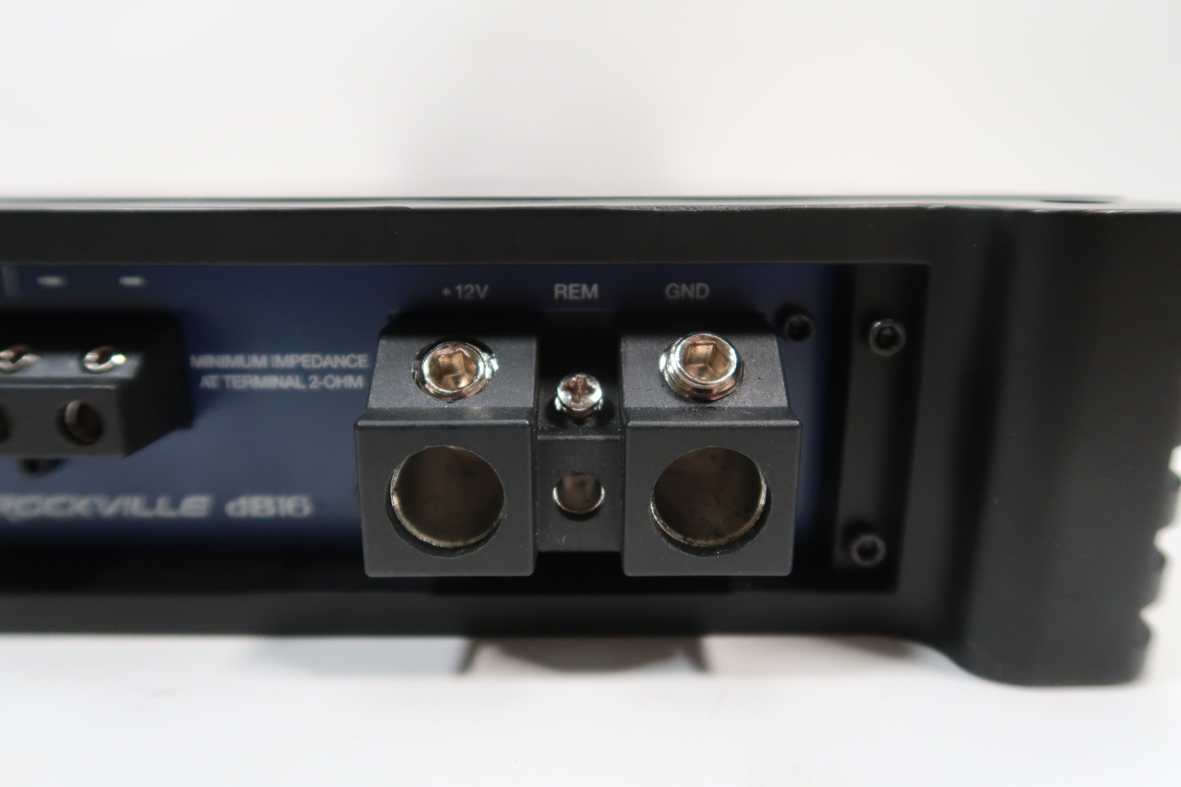 Rockville dB16 8000 Watt Peak/2000w RMS Mono 2 Ohm Amplifier