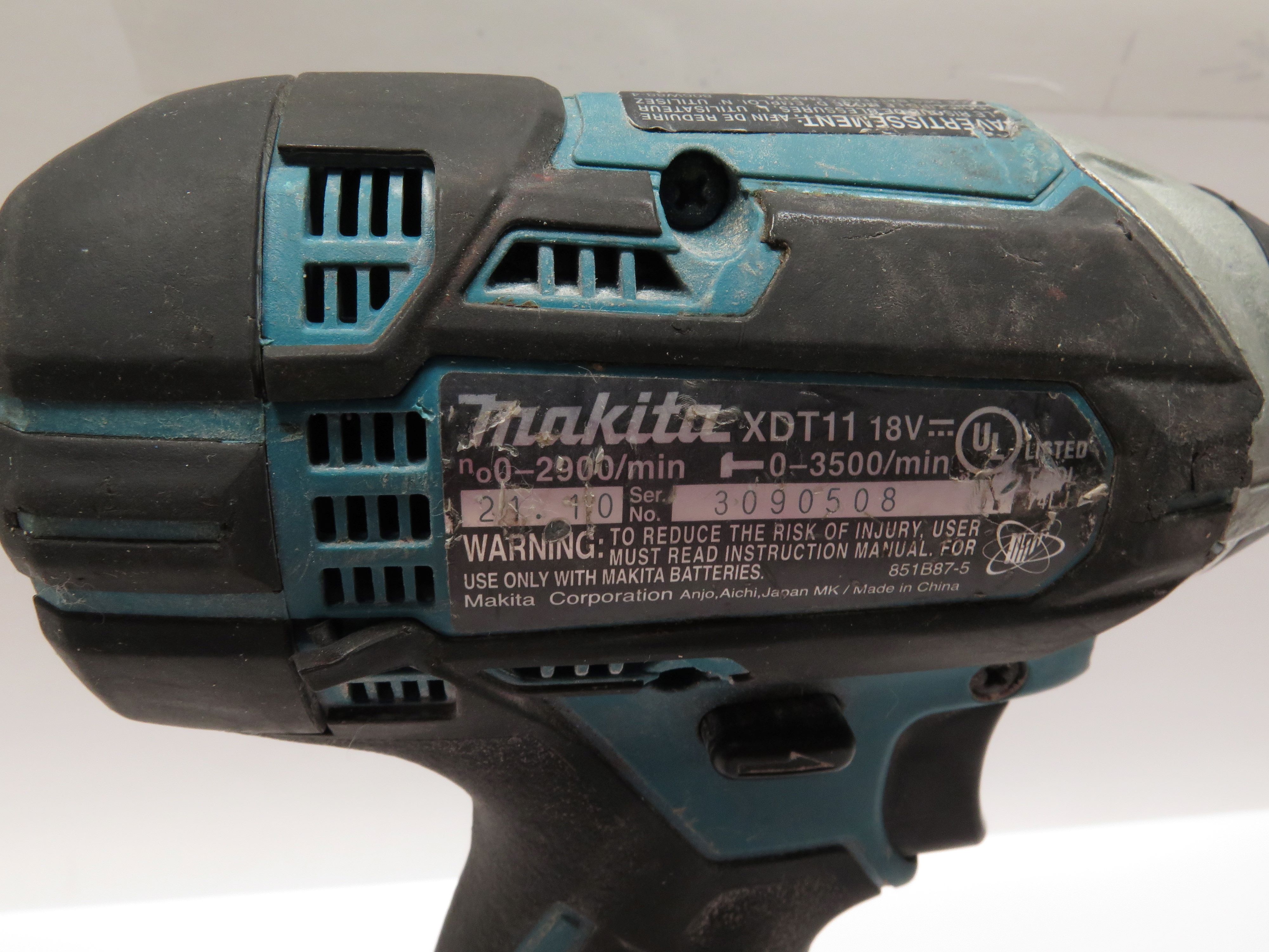 Makita XDT11 XFD10 18V LXT LithiumIon Compact Driver Drill/Impact Driver Kit