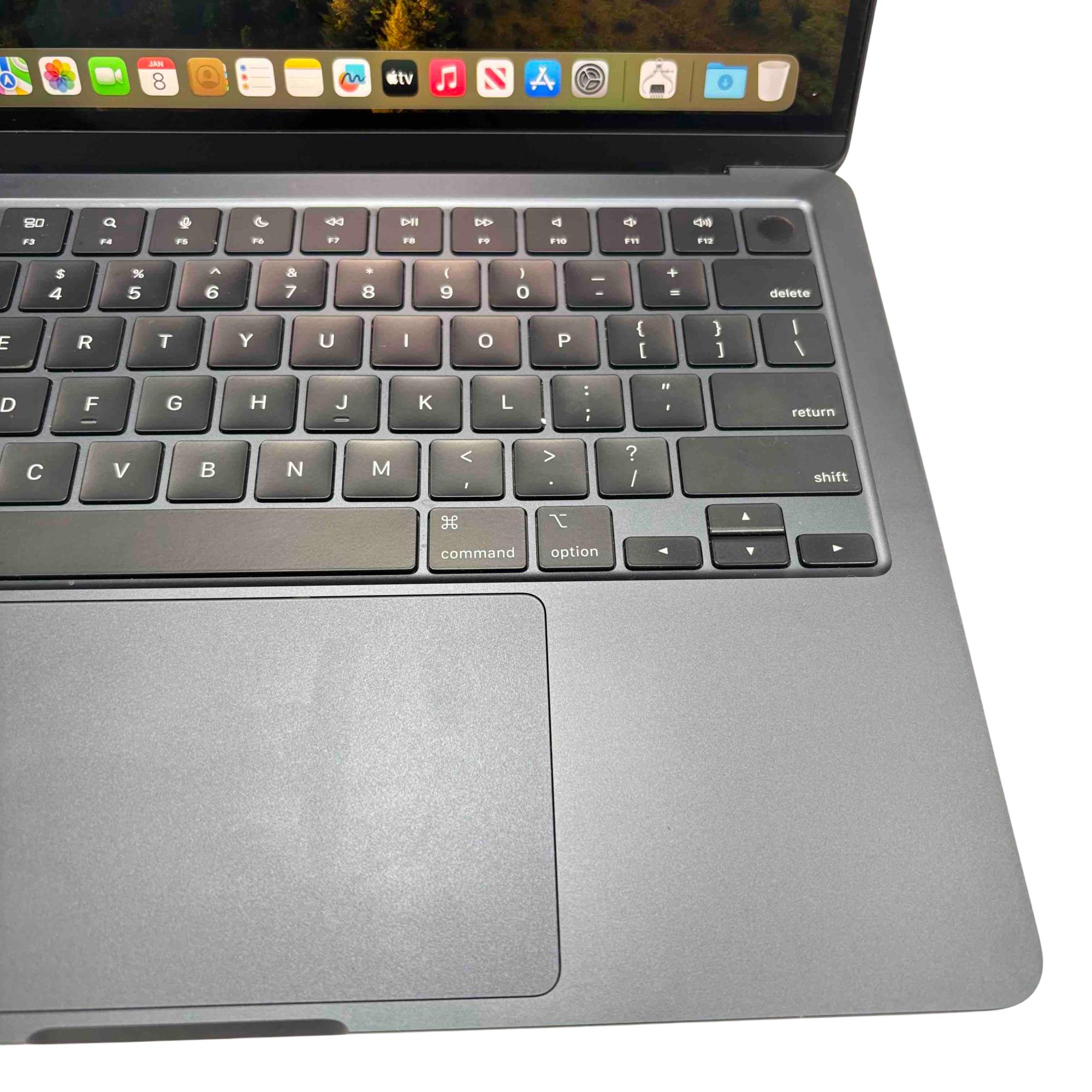 Apple MacBook Air 2024 MRXV3LL/A M3 Chip 4.05GHz 8GB RAM Apple MacBook Air 2024 MRXV3LL/A M3 Chip 4.05GHz 8GB RAM