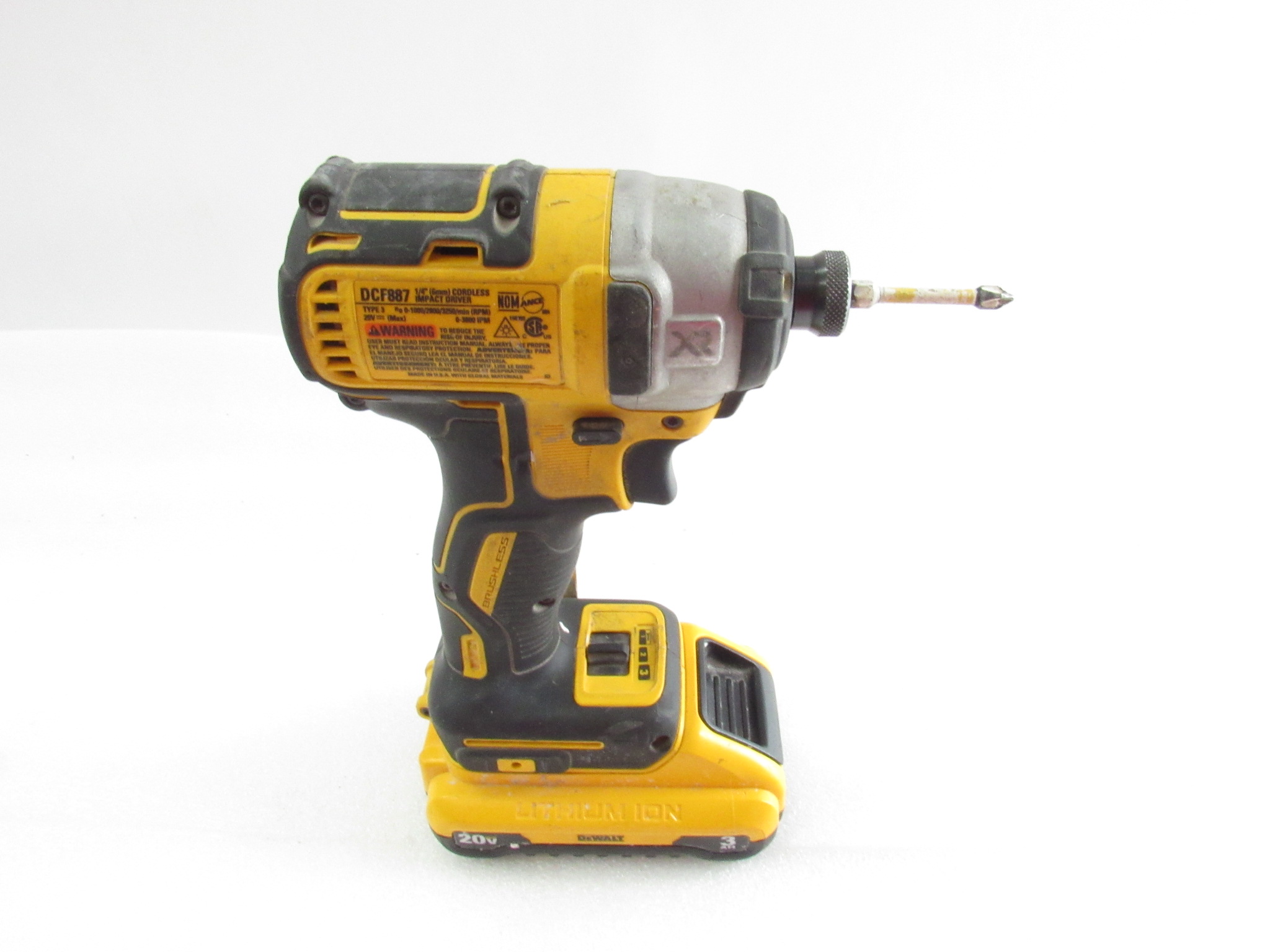 DEWALT DCF887 20V MAX XR Cordless Brushless 3-Speed 1/4 in. Impact Driver