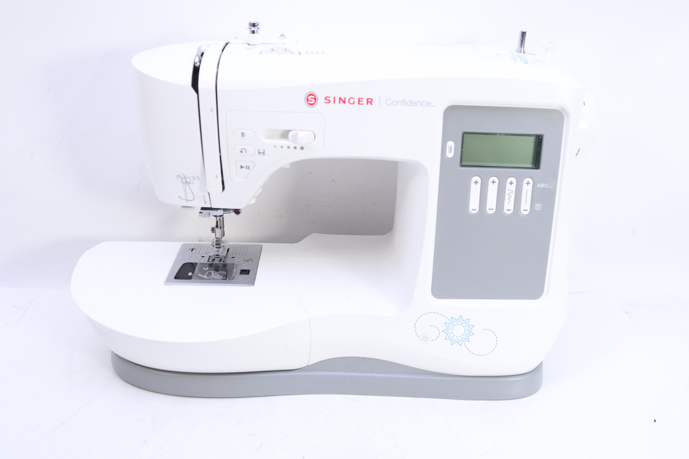 Singer 7640 Confidence 200 Stitch Computerized Sewing Machine 9428