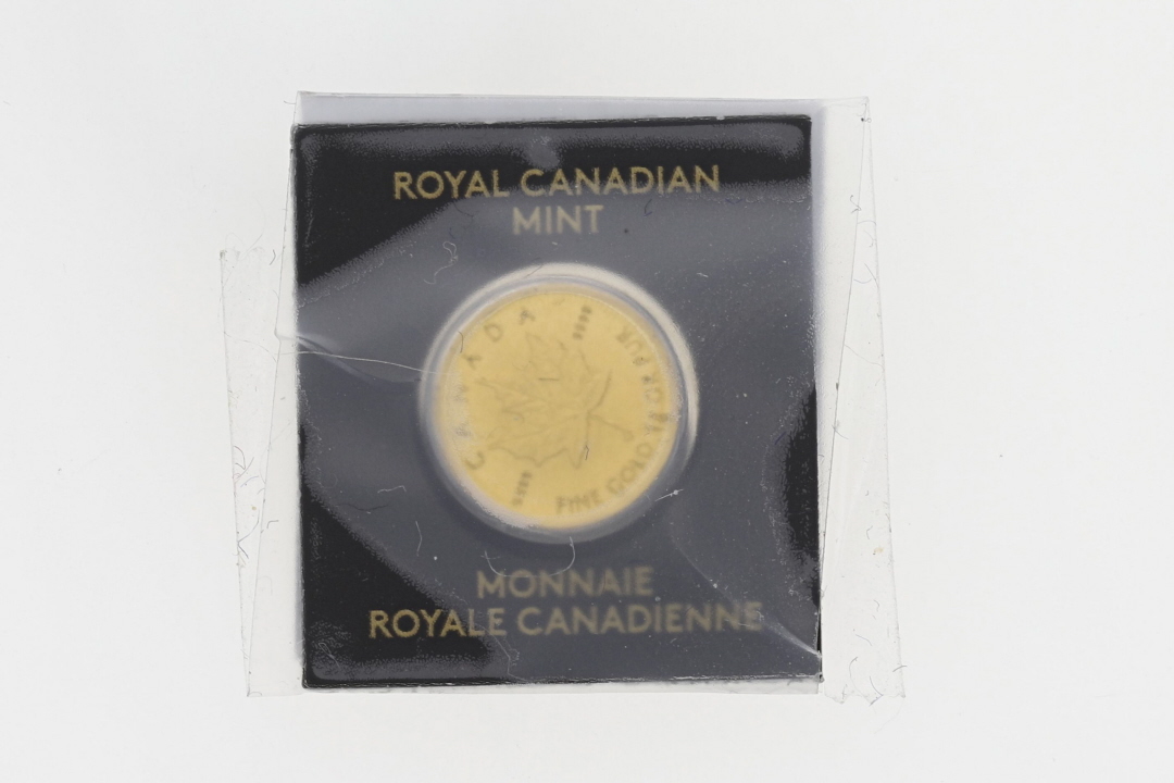2022 Royal Canadian Mint Gold Maple Leaf 1 Gram .9999 Fine Gold Coin