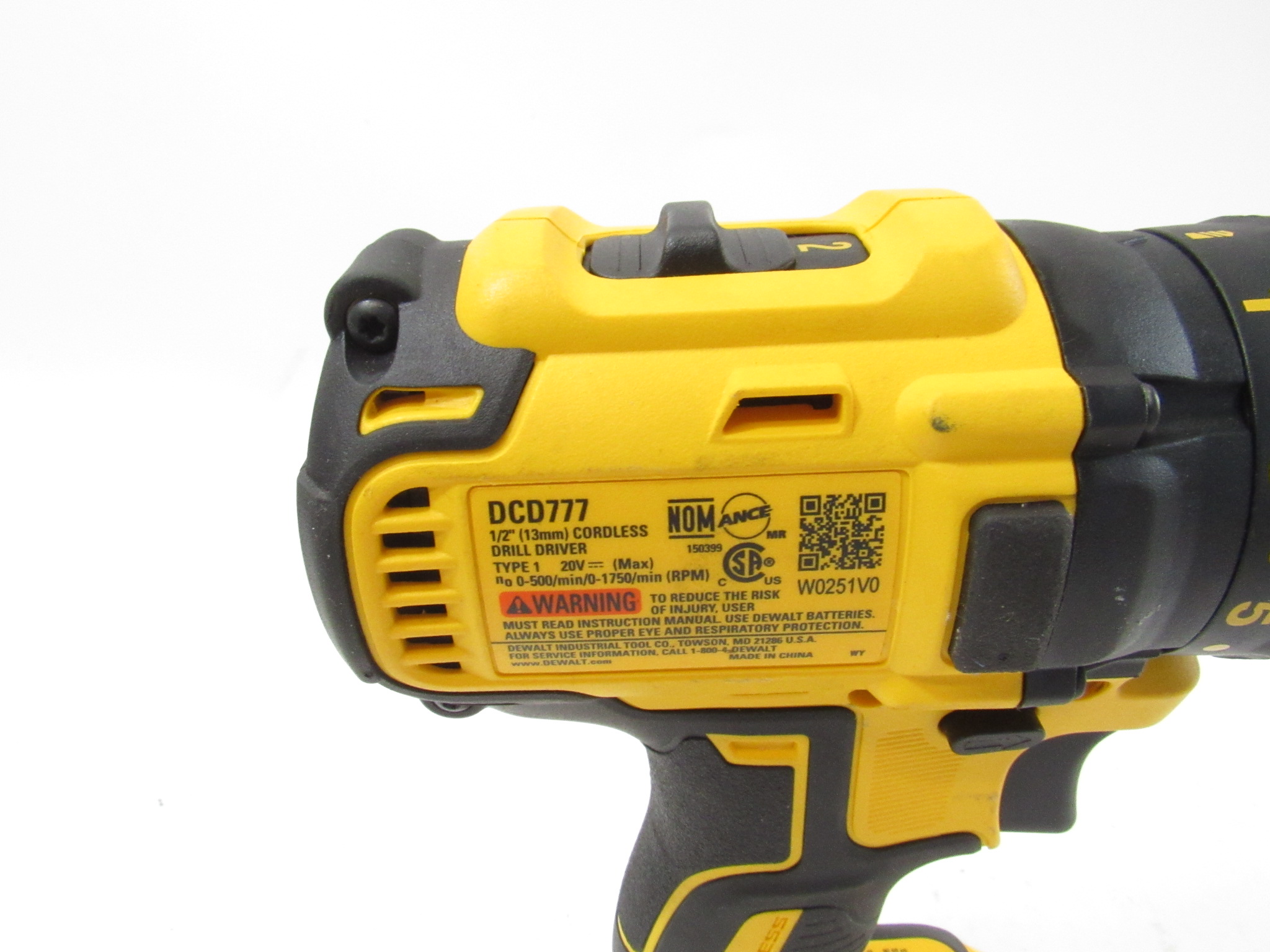 DeWalt DCD777 20V MAX Brushless Cordless Compact Drill/Driver