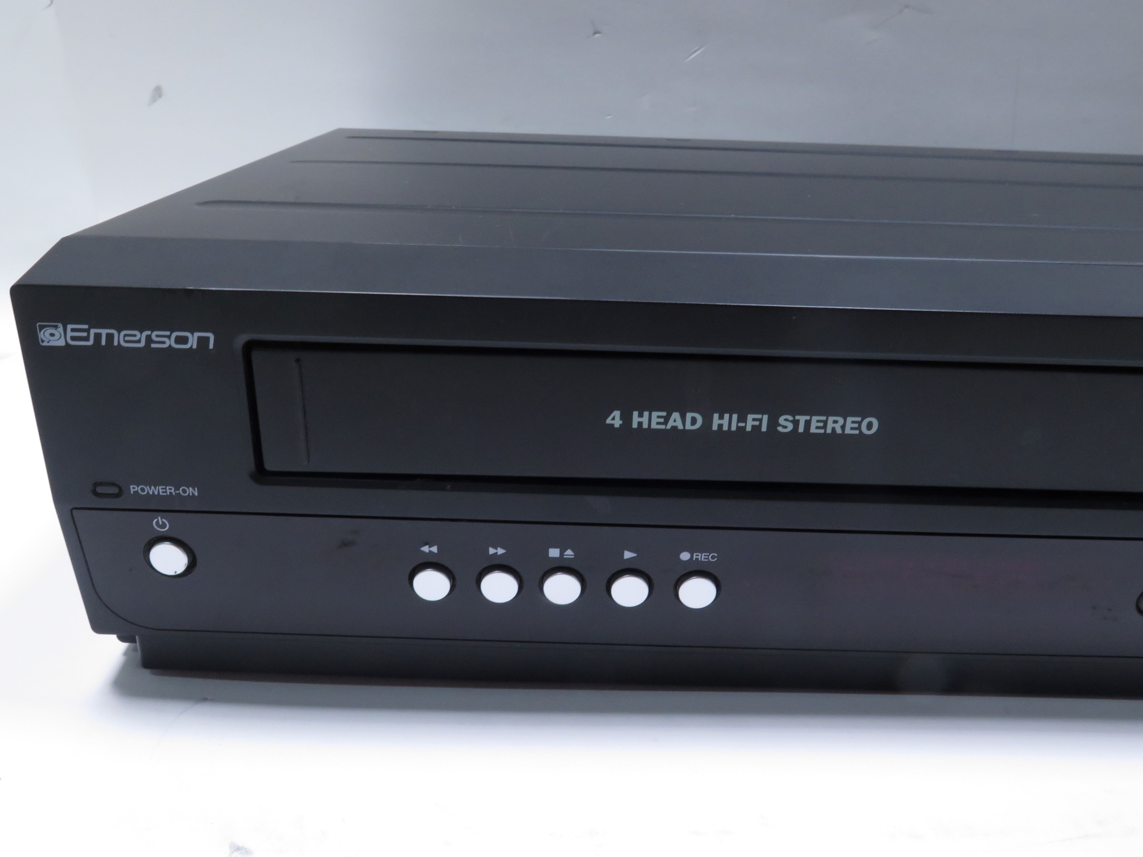 Emerson ZV427EM5 DVD/VCR Combo DVD Recorder 3025