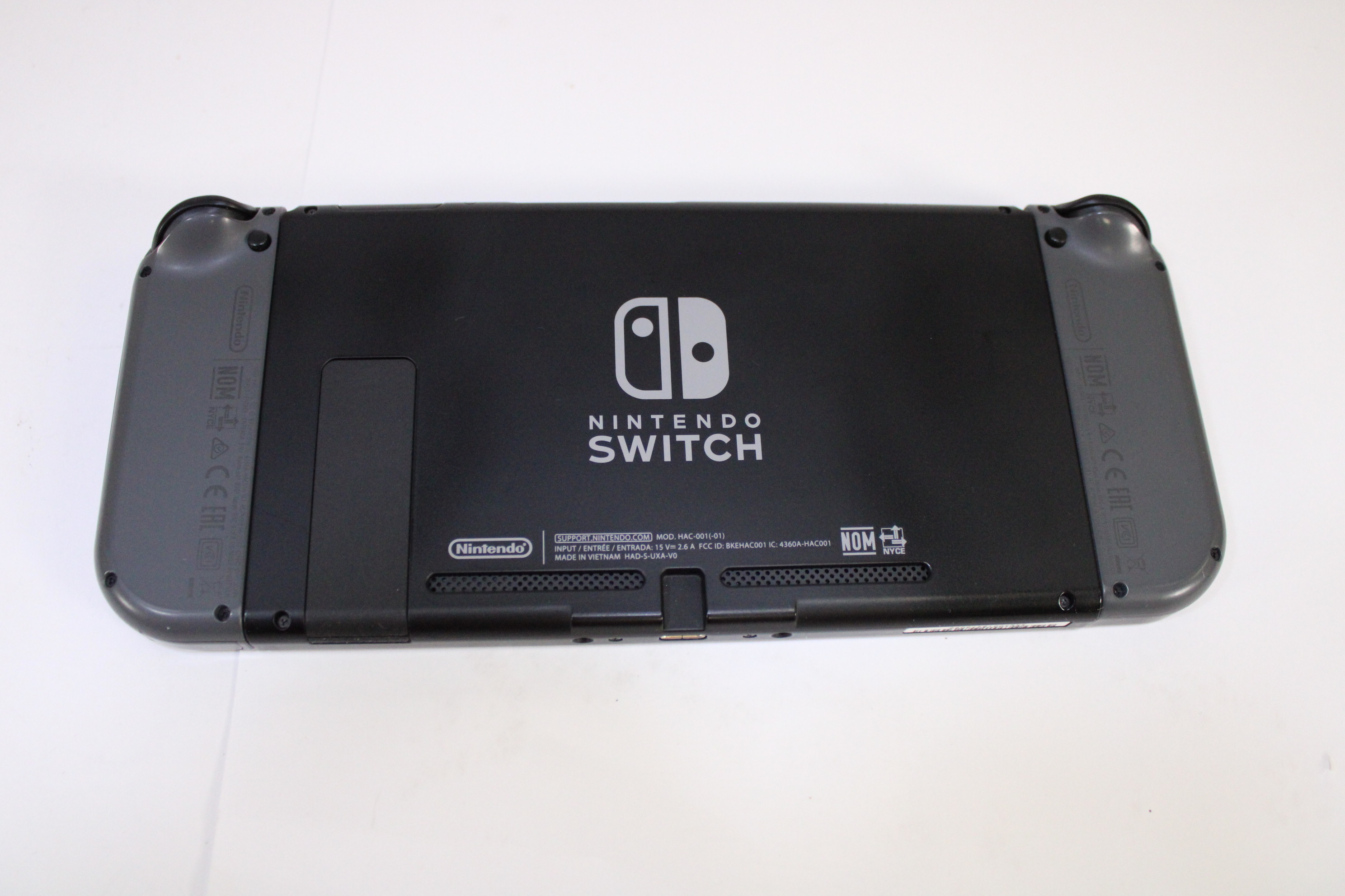 Nintendo Switch HAC-001 - 32GB Video Game System -Black 6096