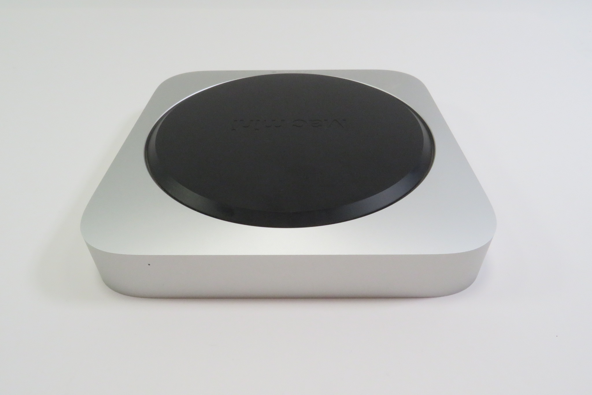 Apple Mac mini A2686 MMFJ3LL/A Apple M2 3.49GHz 8GB RAM Apple Mac mini A2686 MMFJ3LL/A Apple M2 3.49GHz 8GB RAM
