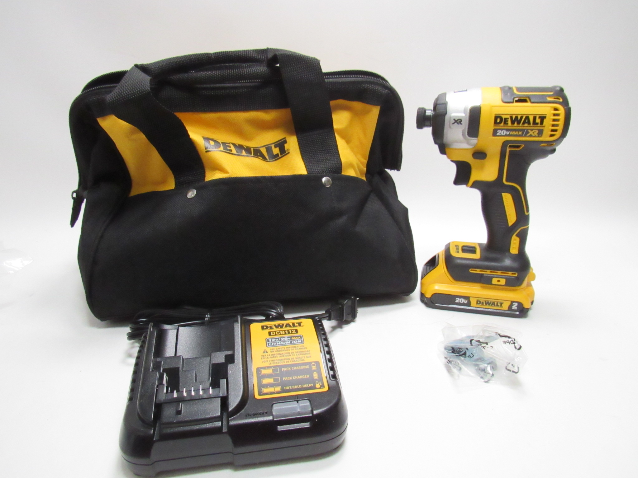 DeWalt DCF887 20 Volt MAX XR Cordless Brushless 3 Speed 1 4 In Impact Driver