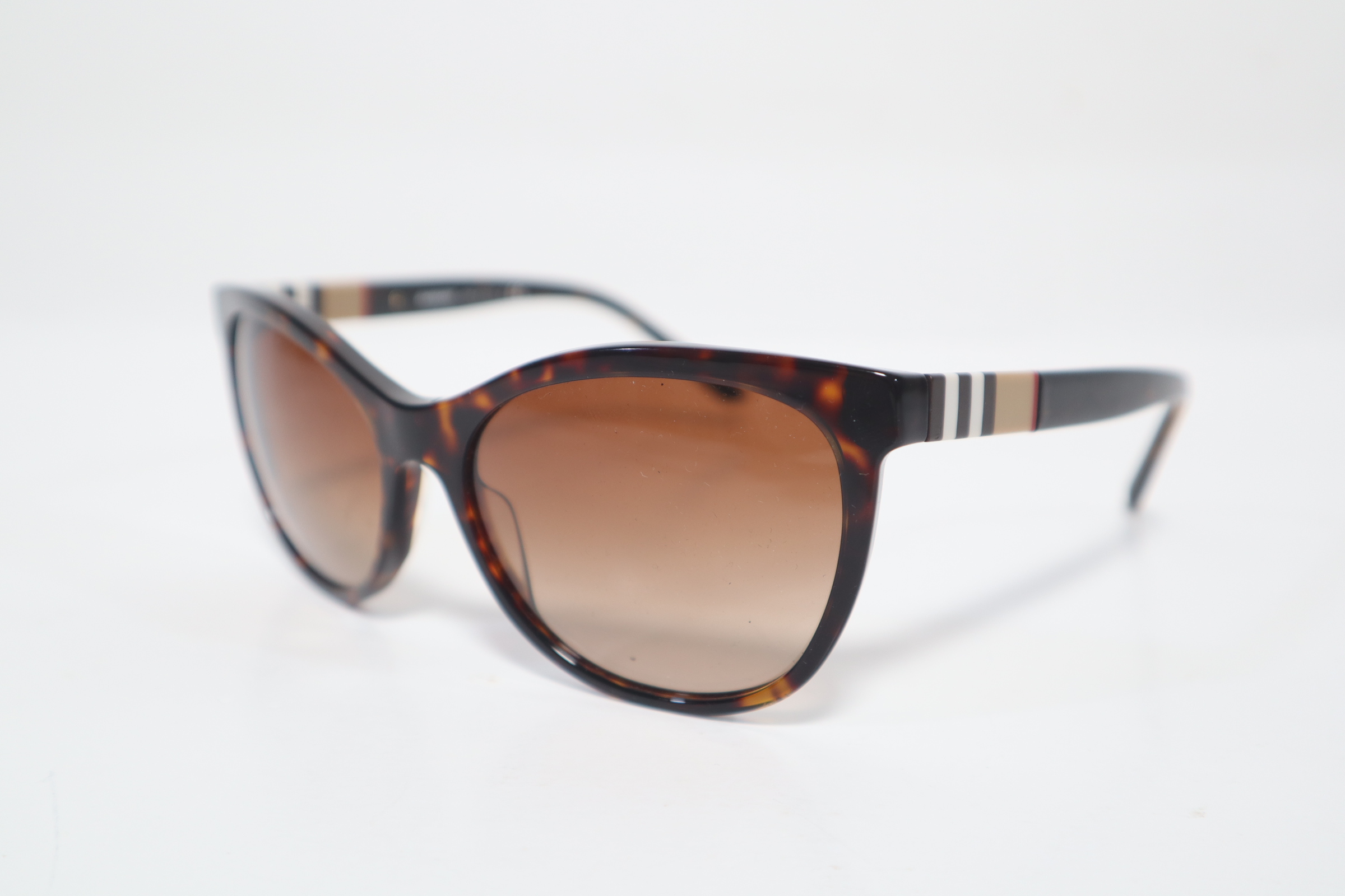Burberry B 4199 3002/13 Italian Brown Tortoise Shell Plastic Burberry B 4199 3002/13 Italian Brown Tortoise Shell Plastic