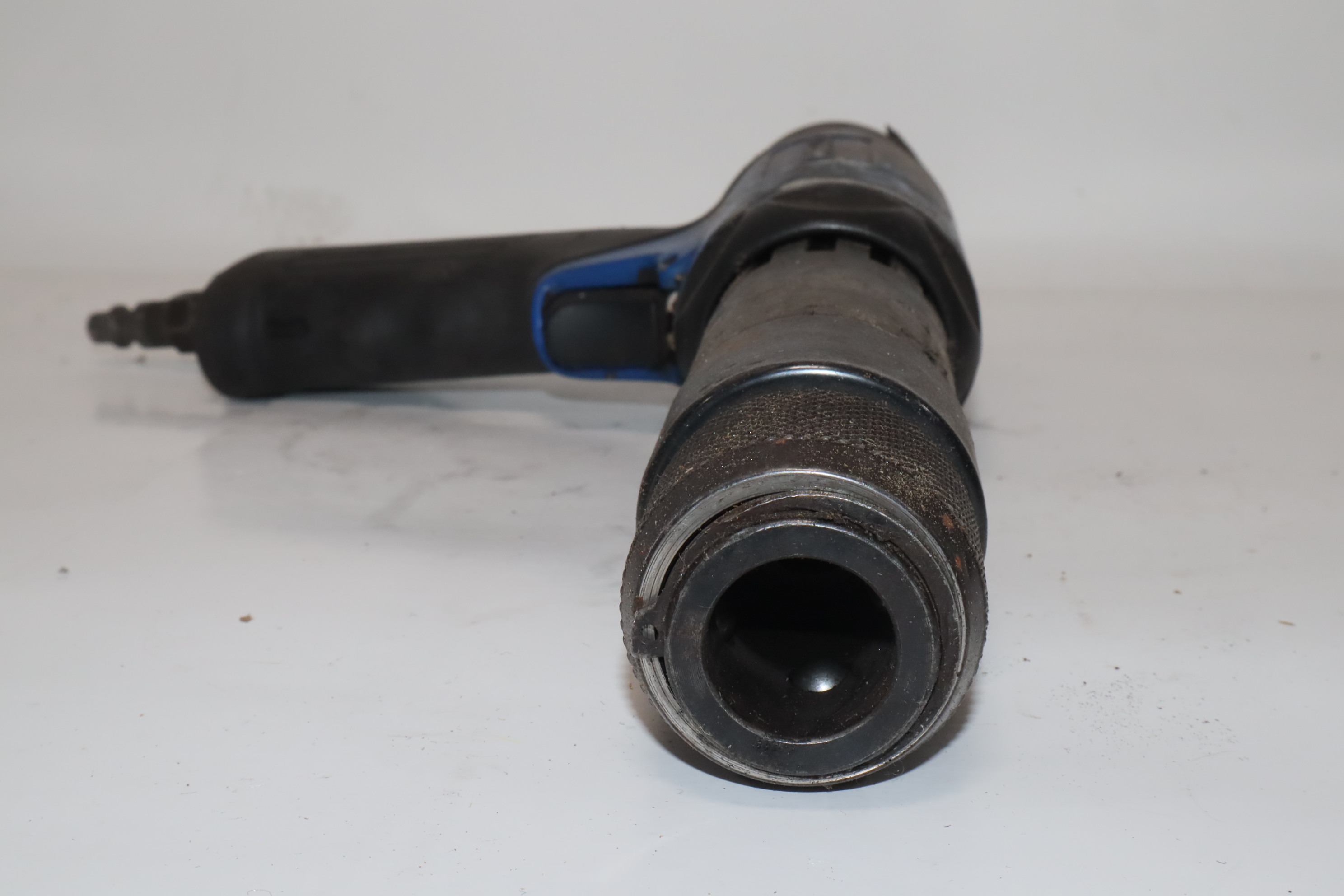 Cornwell Tools CAT3250AHMV Blue Power Pneumatic Air Hammer Chisel 0600