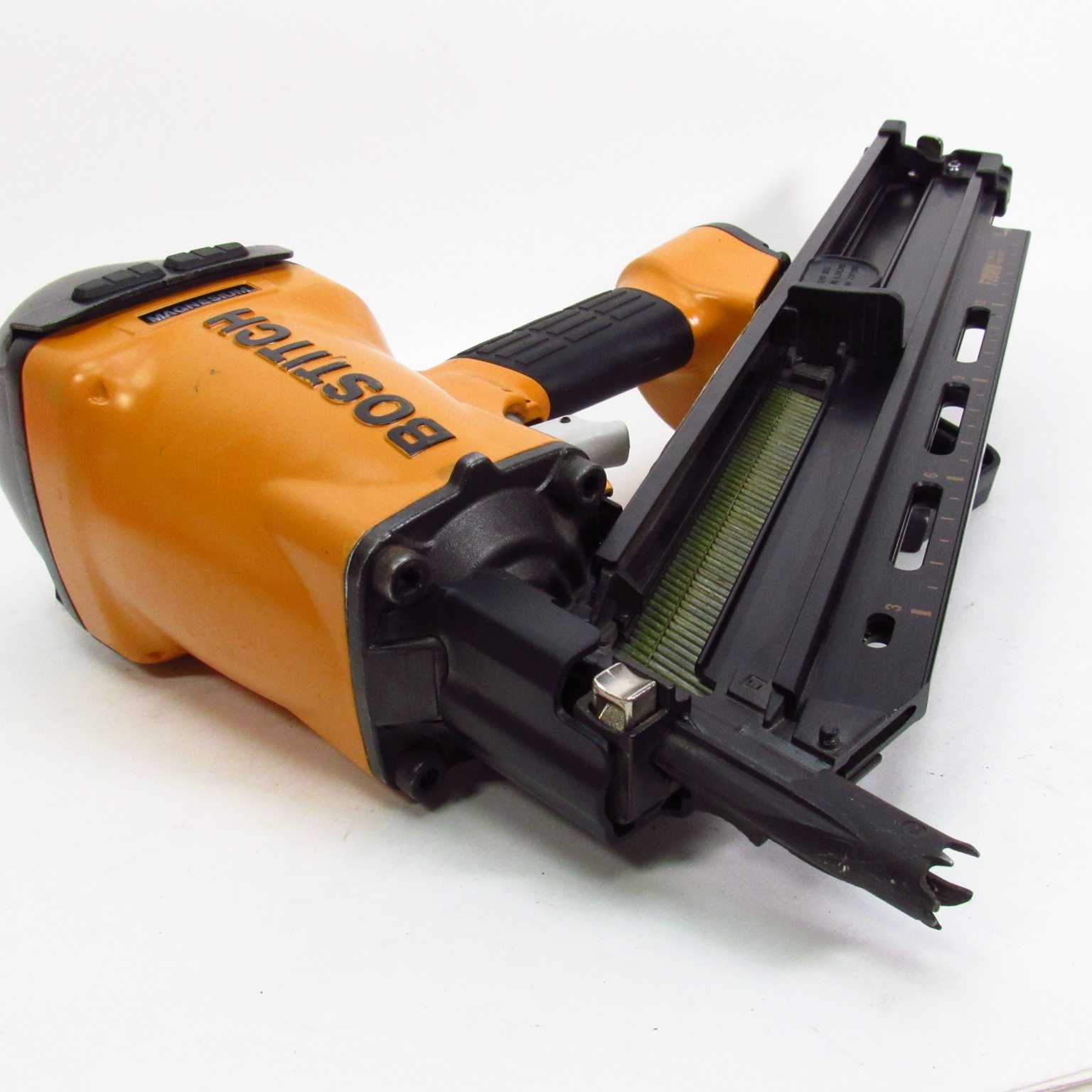 Bostitch F28WW Air Pneumatic Framing Nailer Local PickUp Only