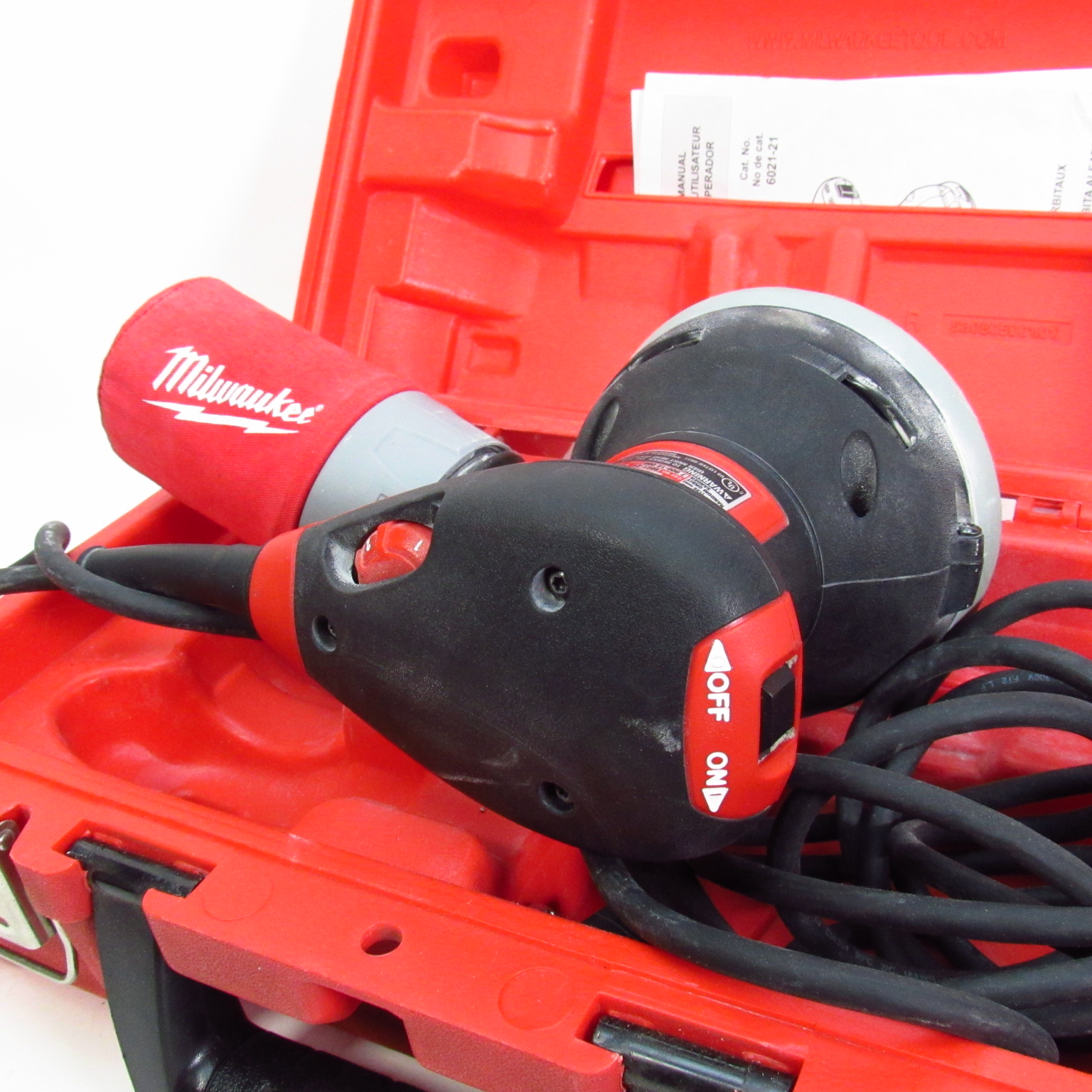 Milwaukee 602121 Corded 5'' Random Orbit Sander