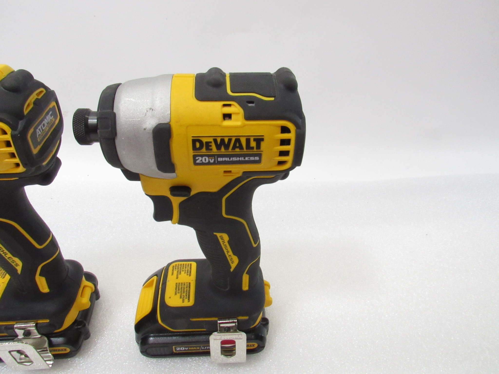 DeWalt DCD708 1/2" 20V Impact Driver DCF809 1/4" 20V Driver