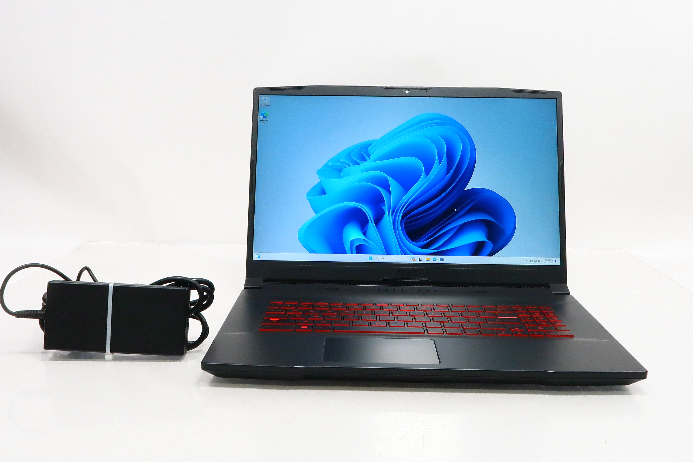 MSI Katana GF76 11UD-001US i7-11800H 2.3GHz RTX 3050 Ti 16GB RAM 